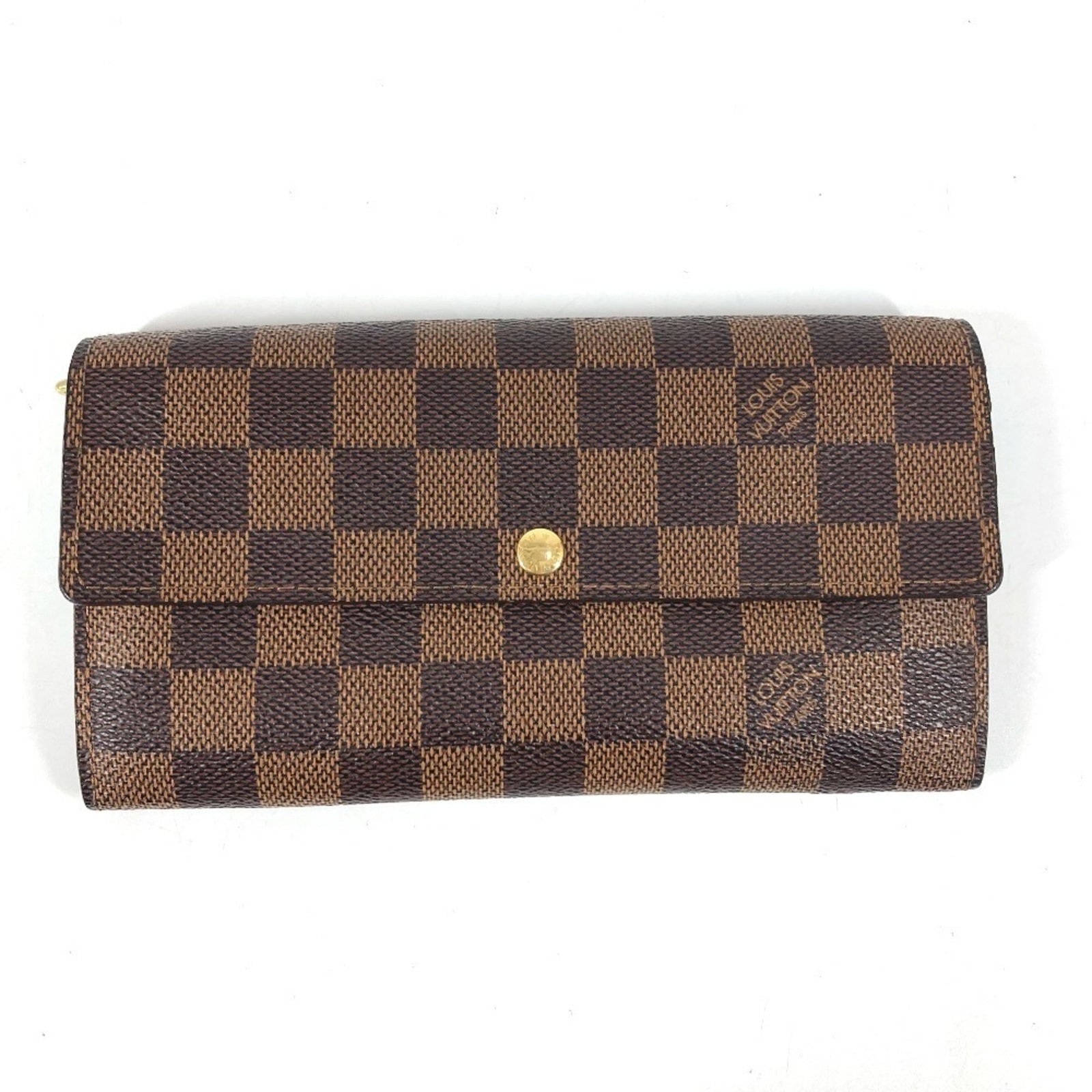 Louis Vuitton Long Wallet (Bi-Fold) Damier Canvas: Louis Vuitton Long Wallet (Bi-Fold) Damier Canvas Damier Canvas adds a touch of timeless sophistication to this bi-fold long wallet from Louis Vuitton. With its classic design and durable