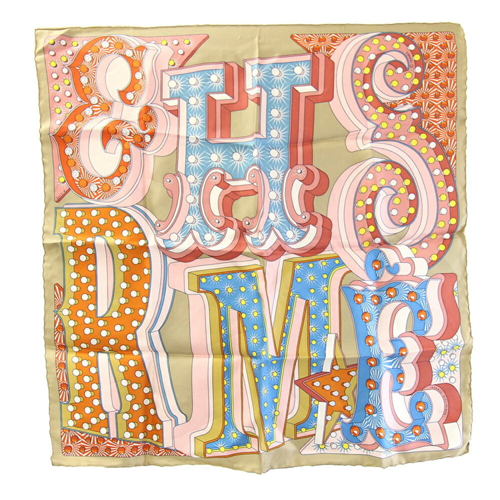 Hermes Scarf Silk 100%: Hermes Scarf Silk 100% Silk 100% Hermes scarf in beige and light pink hues, featuring subtle traces of usage. The scarf's 42cm x 41cm size provides a compact yet elegant accessory for any outfit. With