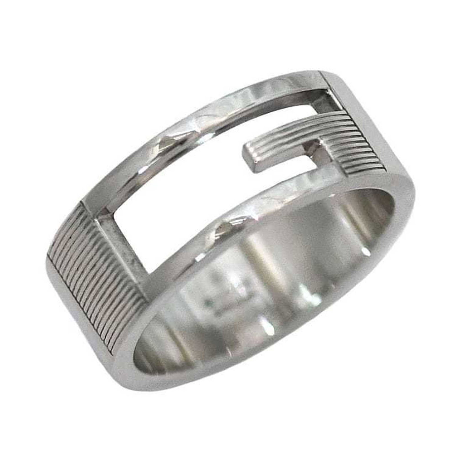 Gucci Band Ring Silver 925: Gucci Band Ring Silver 925 Silver 925 Gucci Band Ring offers sleek sophistication with its slender 8mm width and inner diameter of 18.00mm. Made from high-quality silver, this band ring boasts a