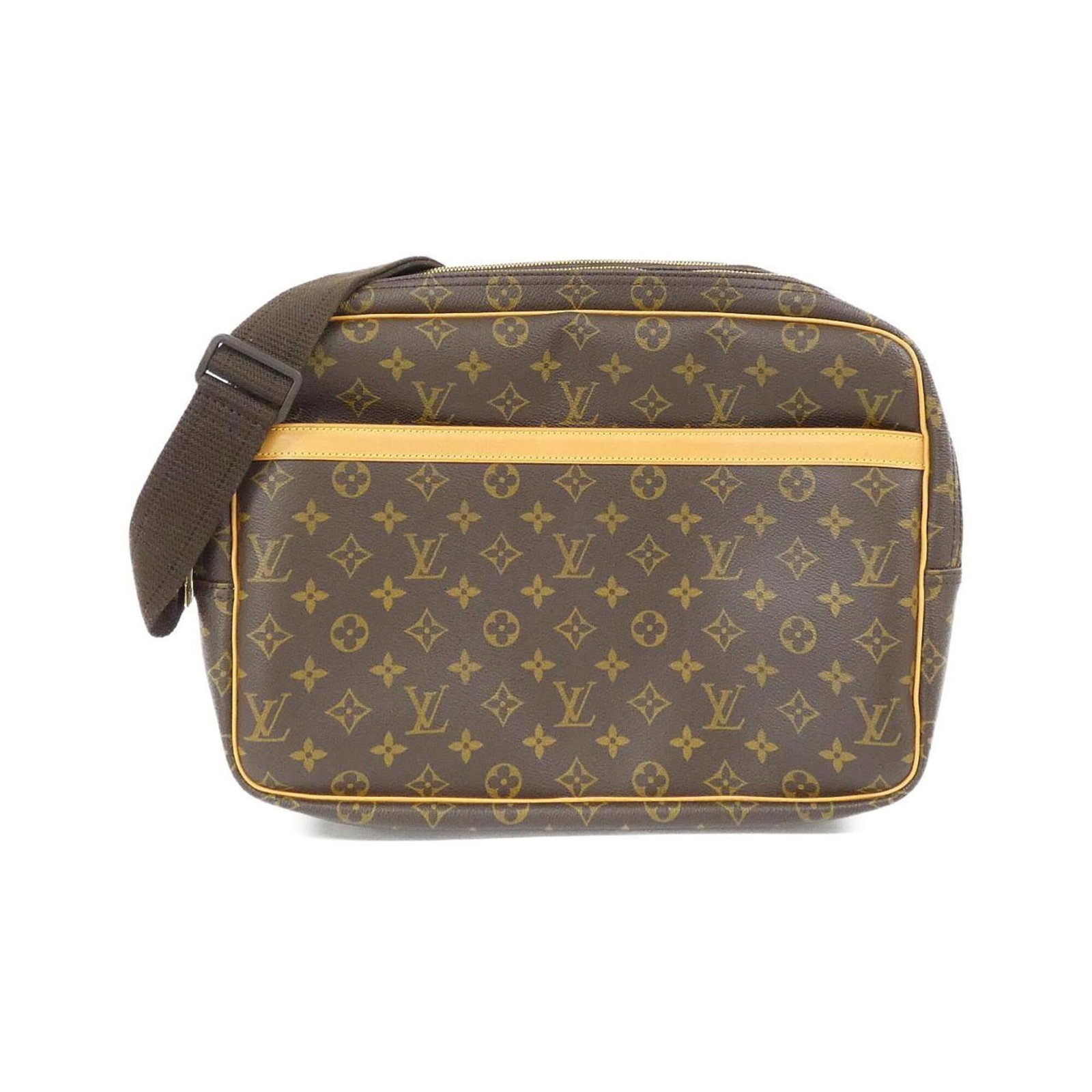 Louis Vuitton Shoulder Bag Coated Canvas: Louis Vuitton Shoulder Bag Coated Canvas The Louis Vuitton Shoulder Bag Coated Canvas boasts a timeless design with its iconic monogram pattern, crafted from durable coated canvas. Measuring 26cm x 37