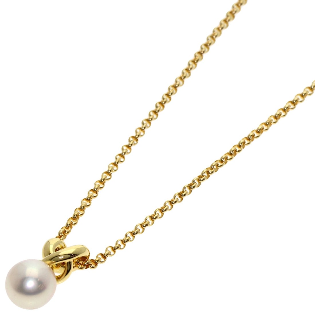 Yellow Gold K18 Pearl Necklace Mikimoto: Yellow Gold K18 Pearl Necklace Mikimoto K18 Yellow Gold Mikimoto Pearl Necklace boasts exceptional craftsmanship with its high-quality pearl and gold metal construction. The necklace's 15.7-inch lengt