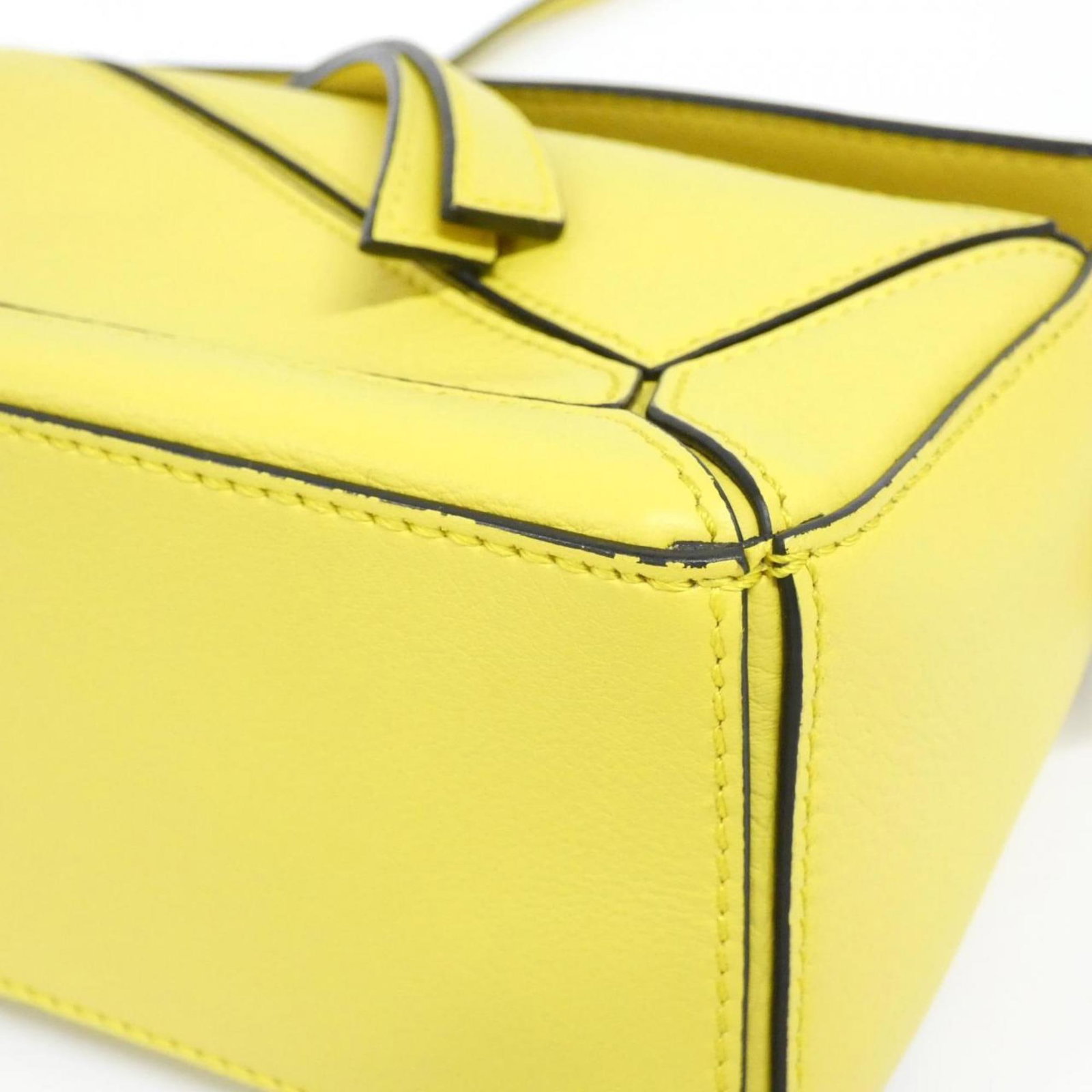Loewe Handbag Leather - 3