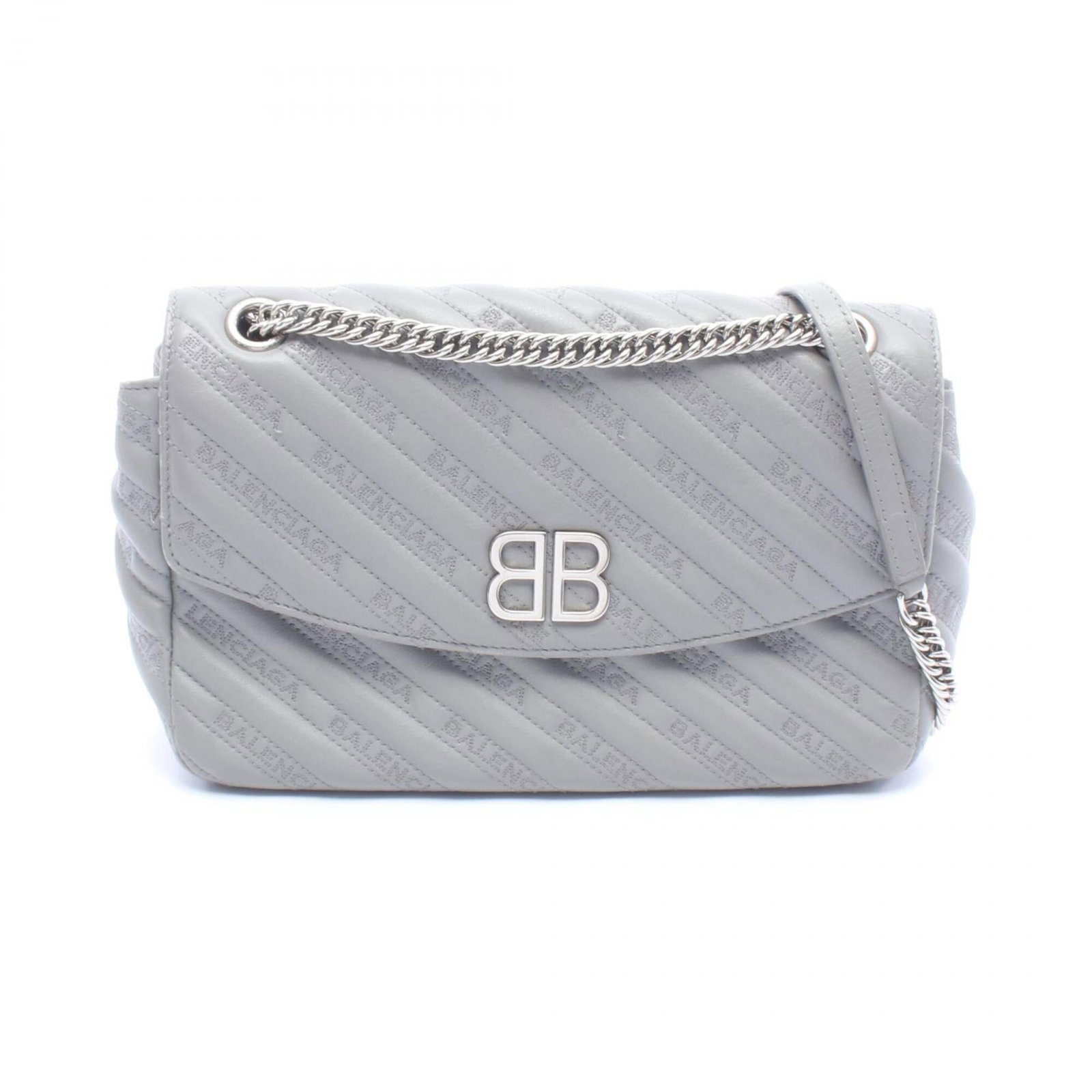 Balenciaga Handbag Shoulder Bag Leather: Balenciaga Handbag Shoulder Bag Leather This Balenciaga shoulder bag features high-quality leather in a versatile gray color. Measuring 18cm x 27cm x 8cm, it has been used and shows signs of wear, wit