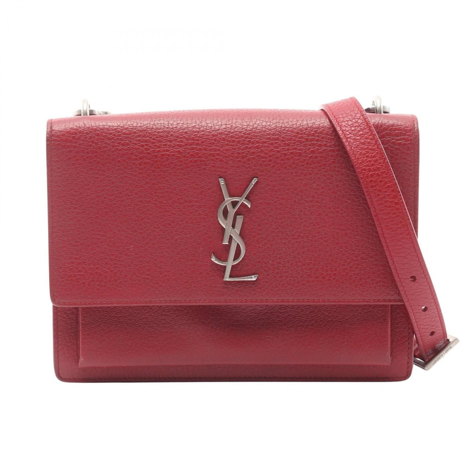 Yves Saint Laurent Shoulder Bag Leather: Yves Saint Laurent Shoulder Bag Leather This iconic Yves Saint Laurent shoulder bag features rich red leather and measures 16.5cm x 22cm x 3.5cm, making it a stylish addition to any outfit. With a str