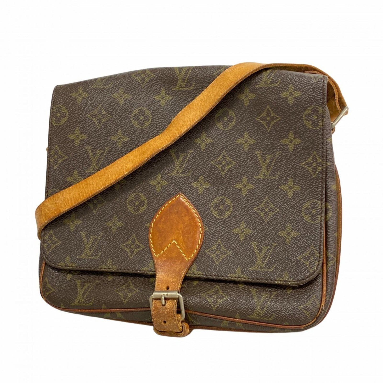 Louis Vuitton Shoulder Bag: Louis Vuitton Shoulder Bag Brown Louis Vuitton Shoulder Bag with Traces of Usage. This pre-owned shoulder bag features the iconic monogram pattern and has a size of 21cm x 25.5cm x 8cm. It shows signs