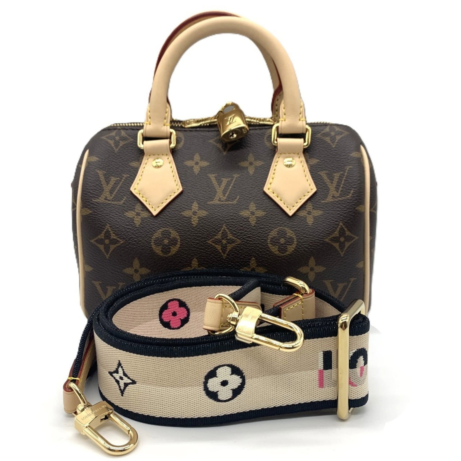Louis Vuitton Shoulder Bag Monogram: Louis Vuitton Shoulder Bag Monogram This Louis Vuitton Shoulder Bag features the iconic monogram pattern and boasts a classic design. Made from high-quality materials, its compact size makes it perfec