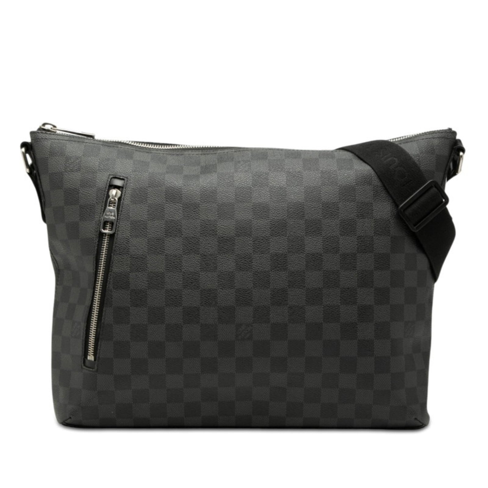Louis Vuitton Shoulder Bag Pvc Leather: Louis Vuitton Shoulder Bag Pvc Leather This Louis Vuitton shoulder bag features Pvc leather and a classic design. With its black color and zipper closure, it has a timeless look that's perfect for eve