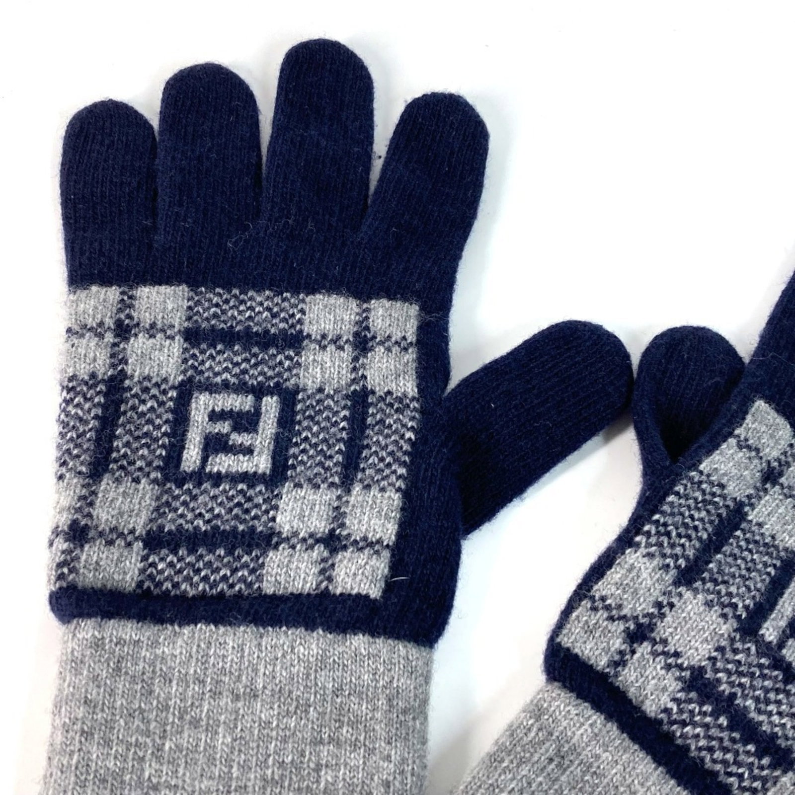 Fendi Warm Gloves Wool - 2