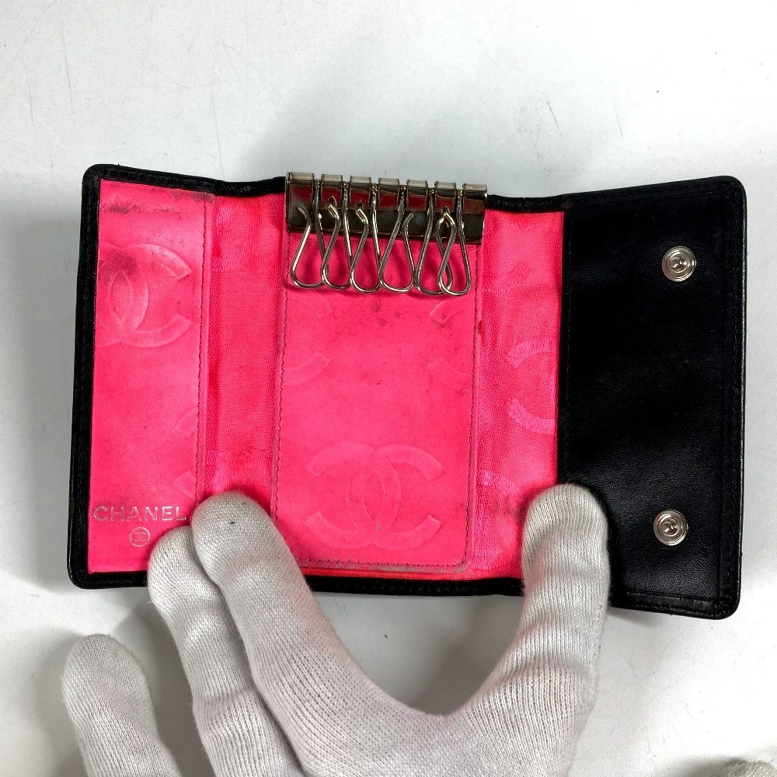 Chanel Keycase Leather - 3