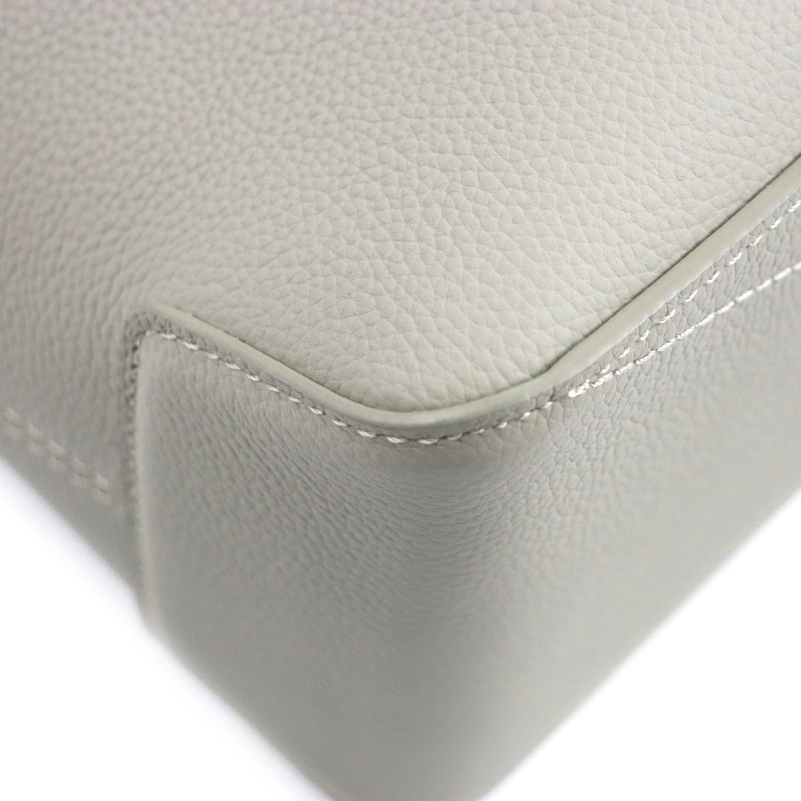 Louis Vuitton Tote Bag - 4
