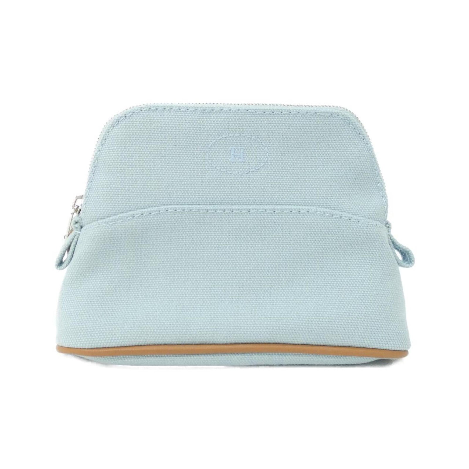 Hermes Handbag Pouch Canvas: Hermes Handbag Pouch Canvas Canvas pouch from iconic luxury brand Hermes, featuring a vibrant green color and sleek silver hardware. This pre-owned accessory boasts a durable canvas material with some