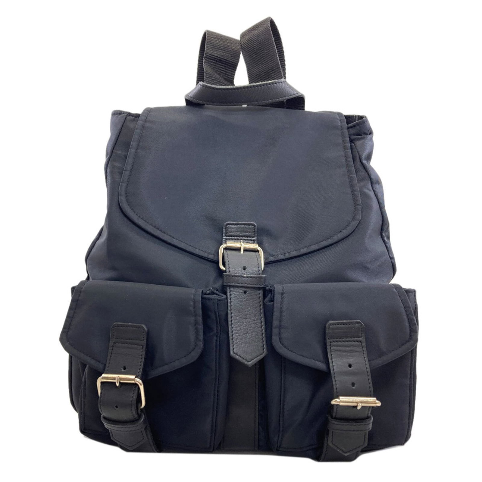 Dolce & Gabbana Backpack Nylon: Dolce & Gabbana Backpack Nylon Black Dolce & Gabbana backpack made from durable nylon, featuring a classic design with traces of usage and minor scratches. The backpack measures 32.5cm x 30cm x 10cm