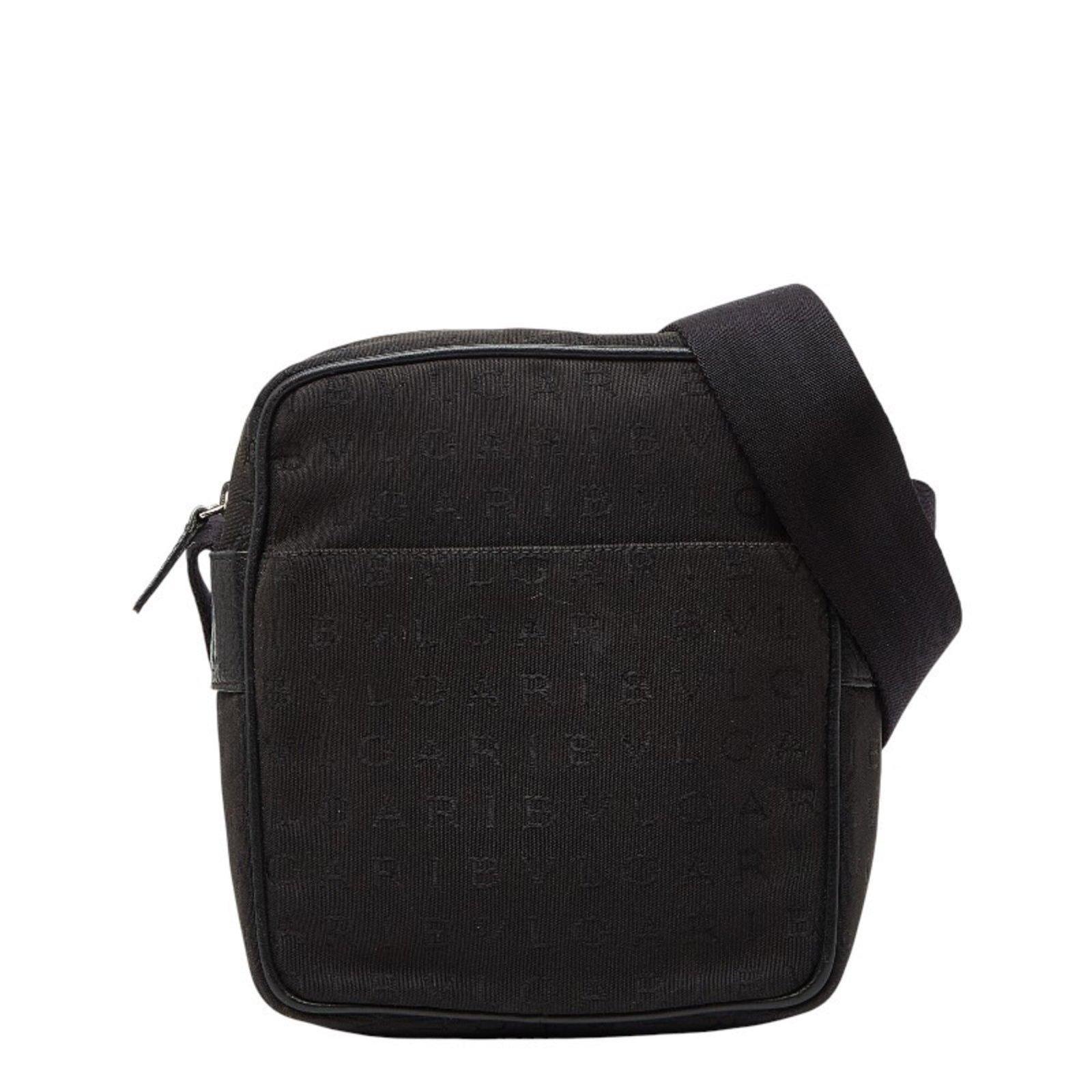 Bvlgari Shoulder Bag Canvas Leather: Bvlgari Shoulder Bag Canvas Leather Bvlgari's iconic shoulder bag boasts a striking canvas and leather design in sleek black. With its compact size and sturdy construction, this versatile bag is perfe