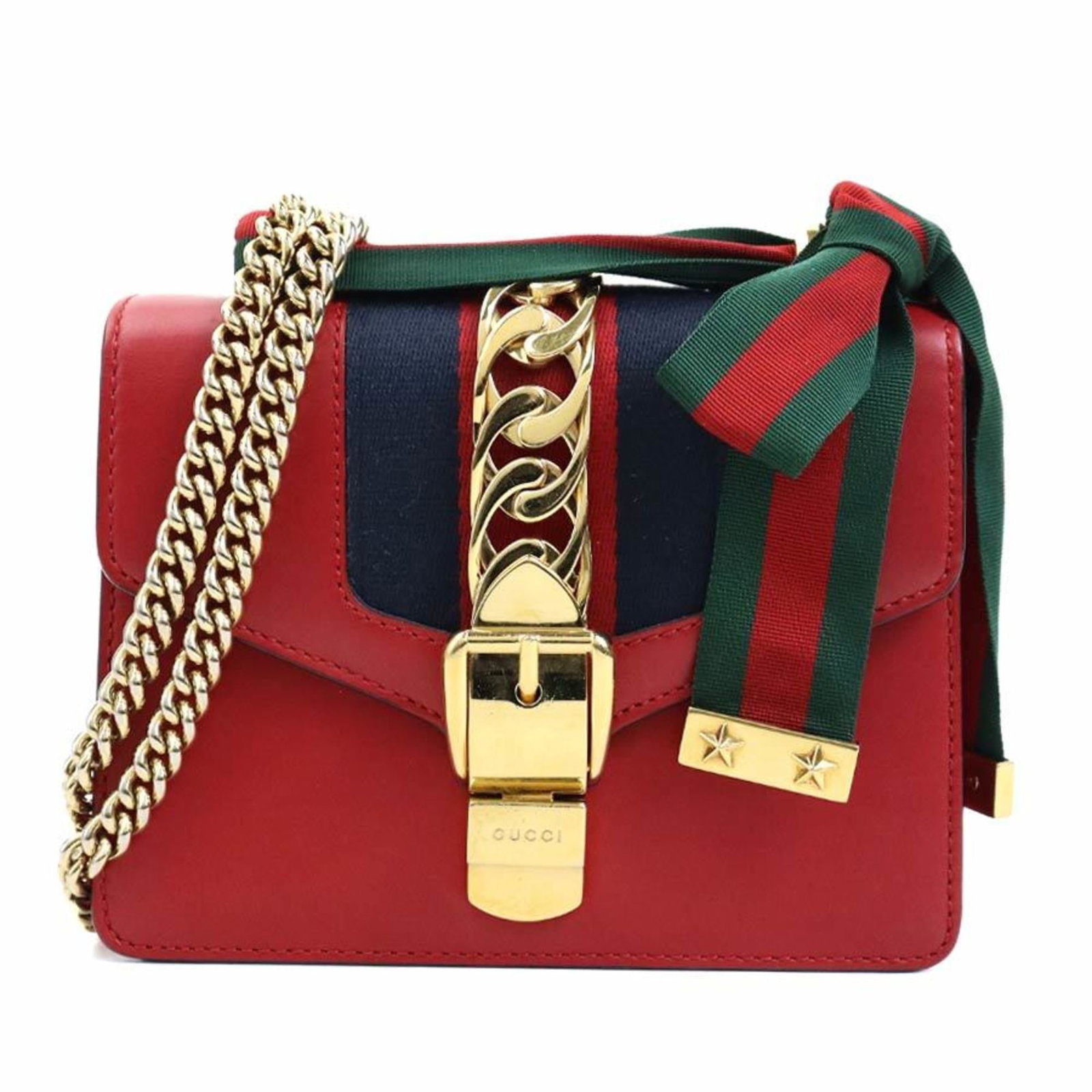 Gucci Shoulder Bag Leather: Gucci Shoulder Bag Leather Gucci Shoulder Bag Leather in Red - A stylish and versatile accessory with a rich red leather exterior. This used shoulder bag features a classic design with a compact size,