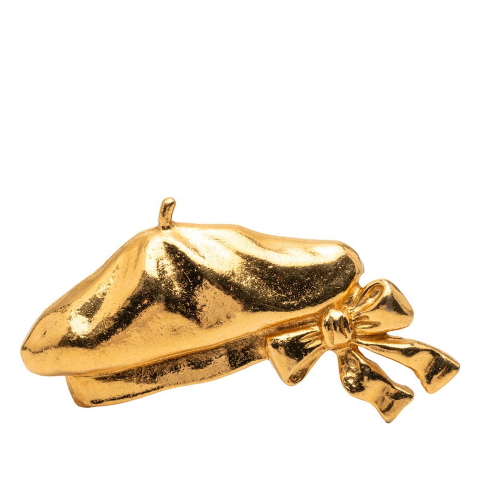 Chanel Brooch Gold Plating: Chanel Brooch Gold Plating This Chanel brooch boasts elegant gold plating, adding a touch of luxury to any outfit. Measuring 3.72cm x 5.48cm, its subtle size belies its sophisticated charm. With visib