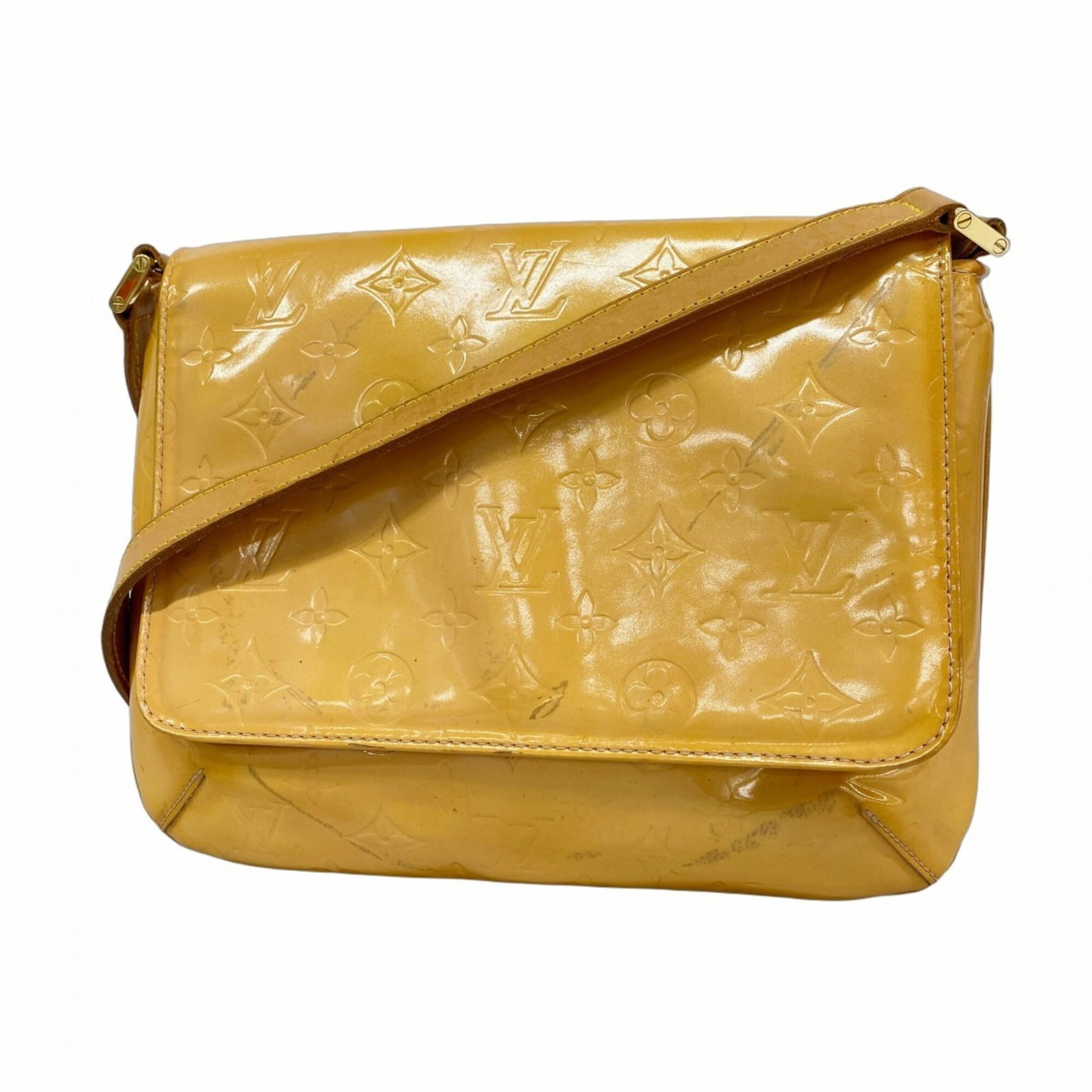 Louis Vuitton Shoulder Bag: Louis Vuitton Shoulder Bag Used Louis Vuitton Shoulder Bag in Rose Color. This bag features a classic design with a 21cm x 27.5cm x 3cm size and traces of usage, scratches / dirt visible. Bears a sign