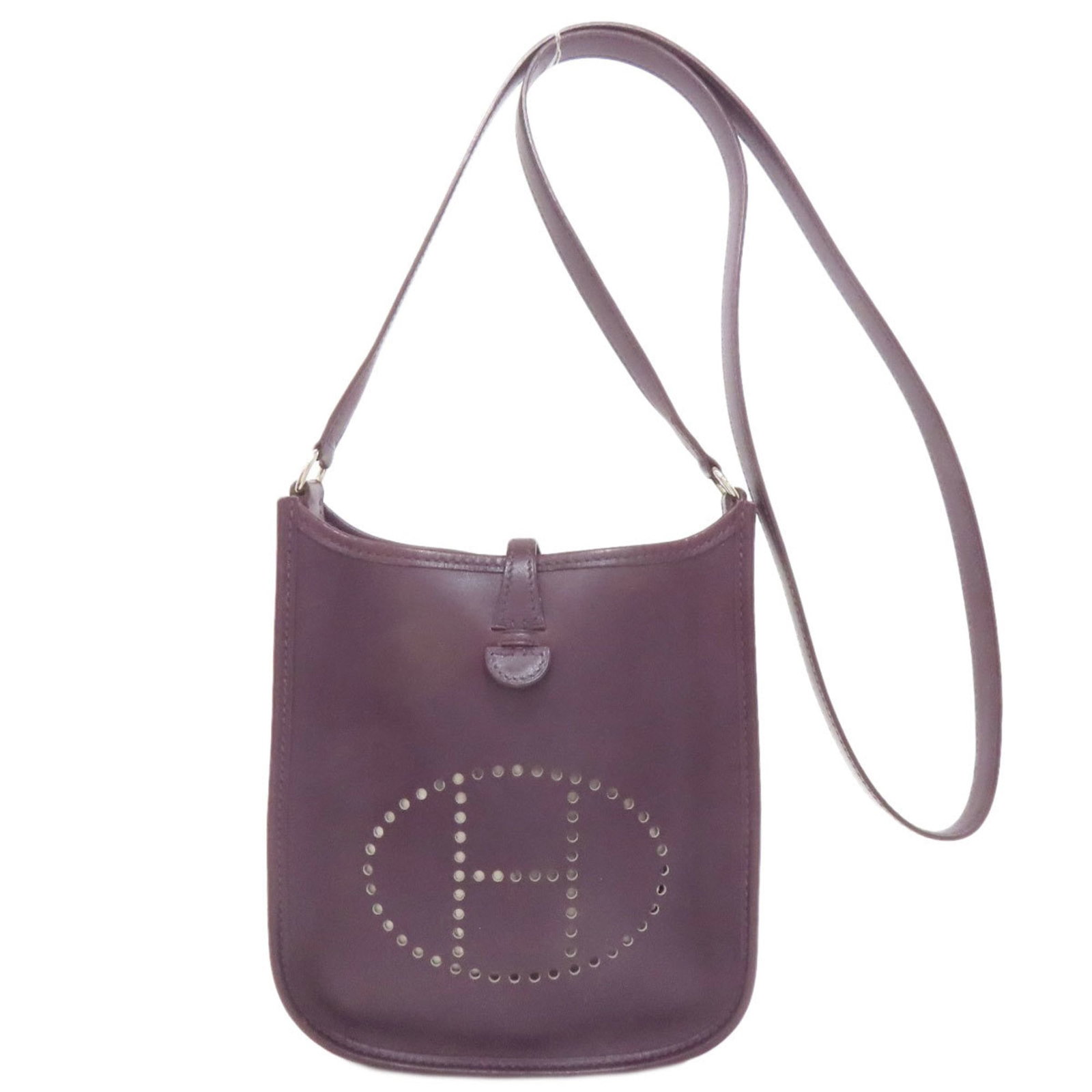 Hermes Shoulder Bag Leather: Hermes Shoulder Bag Leather This exquisite Hermes shoulder bag features rich purple calfskin leather with subtle scratches and minor dirt marks, giving it a worn-in look. Made from high-quality