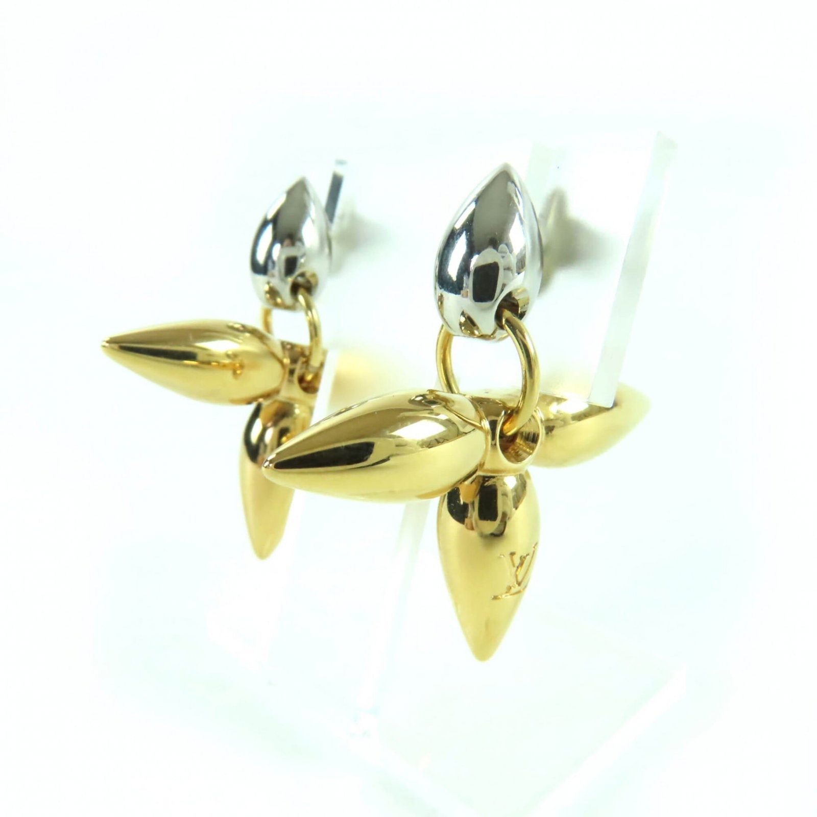 Louis Vuitton Stud Earrings (1 of 8)