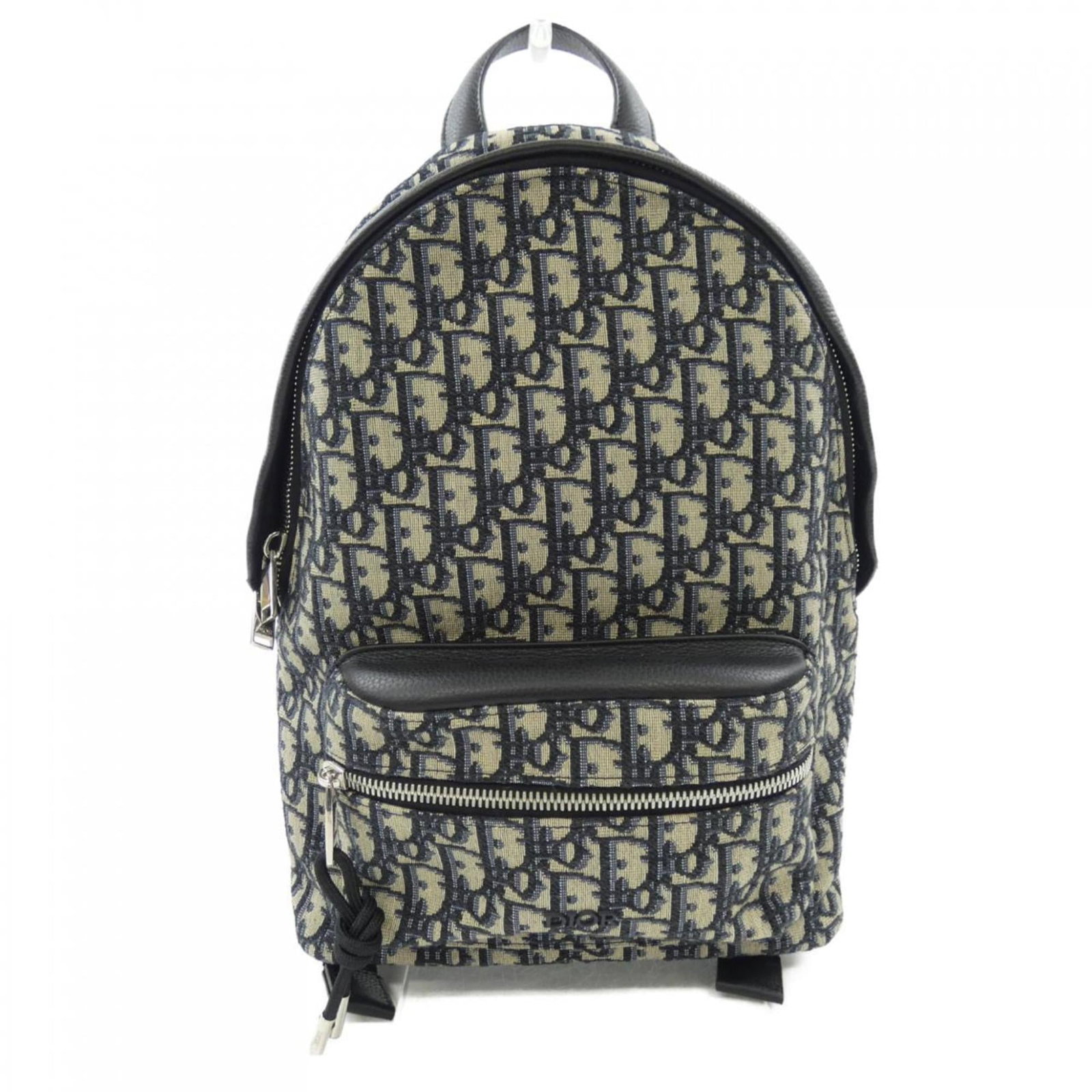 Christian Dior Handbag: Christian Dior Handbag Beautifully crafted with timeless elegance, this Christian Dior handbag boasts a classic design and versatile color palette. Available in three stylish hues - beige, black, and 