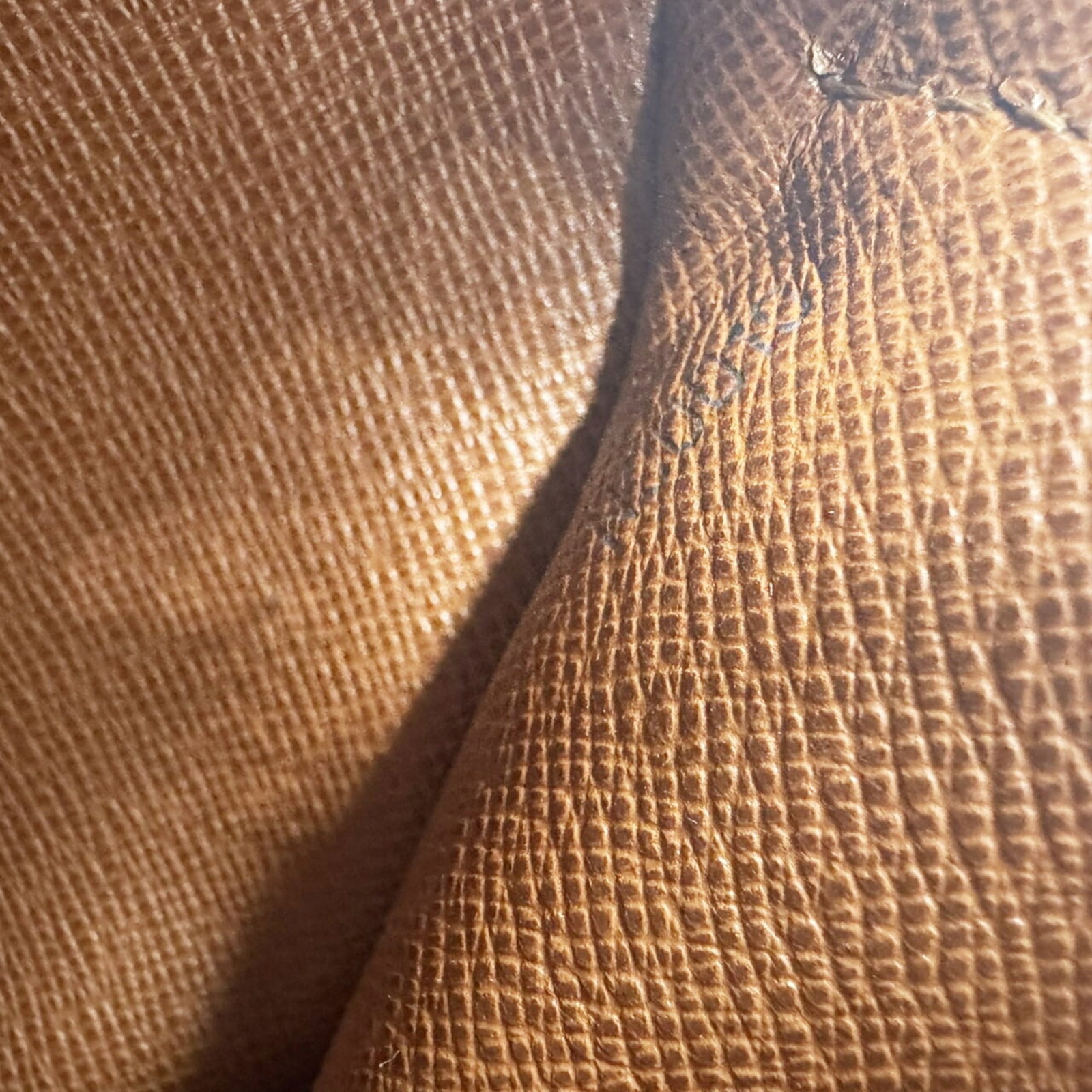 Louis Vuitton Handbag Monogram - 15