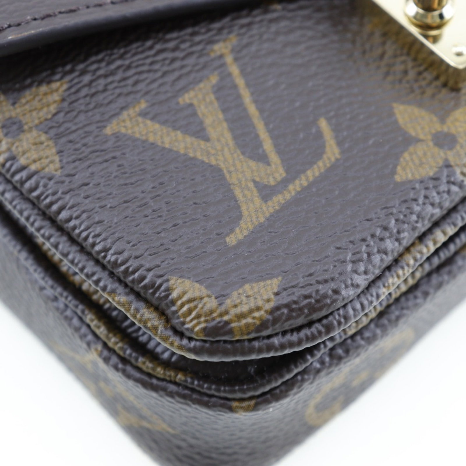 Louis Vuitton Shoulder Bag Monogram - 4