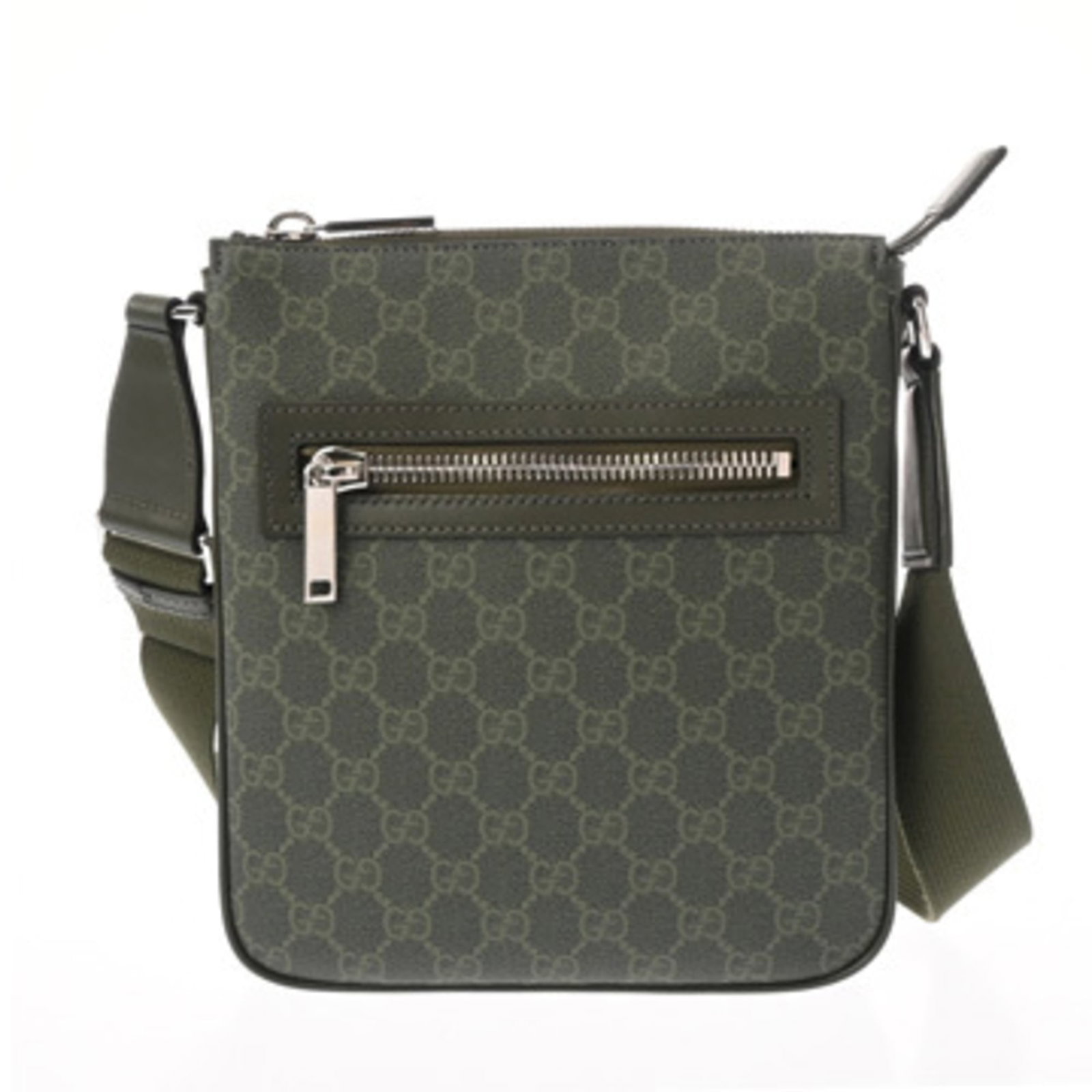 Gucci Shoulder Bag Pvc: Gucci Shoulder Bag Pvc This Gucci shoulder bag features a striking green PVC material and sleek silver hardware. With its compact size and durable construction, it's perfect for everyday use. The bag 