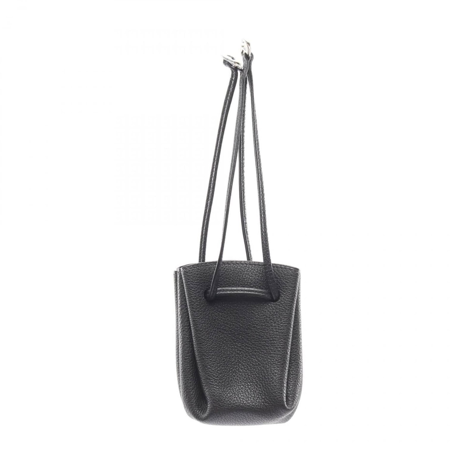 Hermes Handbag Togo Leather: Hermes Handbag Togo Leather Togo leather craftsmanship shines in this black Hermes handbag, featuring a classic design with a few subtle signs of wear. The bag's condition is described as "very good" 