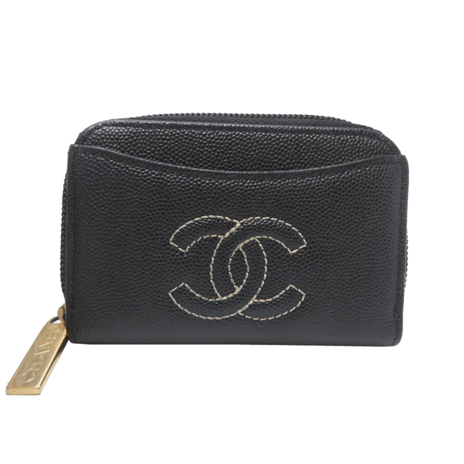 Chanel Card Case Grained Calfskin: Chanel Card Case Grained Calfskin This Chanel Card Case Grained Calfskin features a classic design with a zipper closure and two card holders for organization. The item has been used and shows signs o
