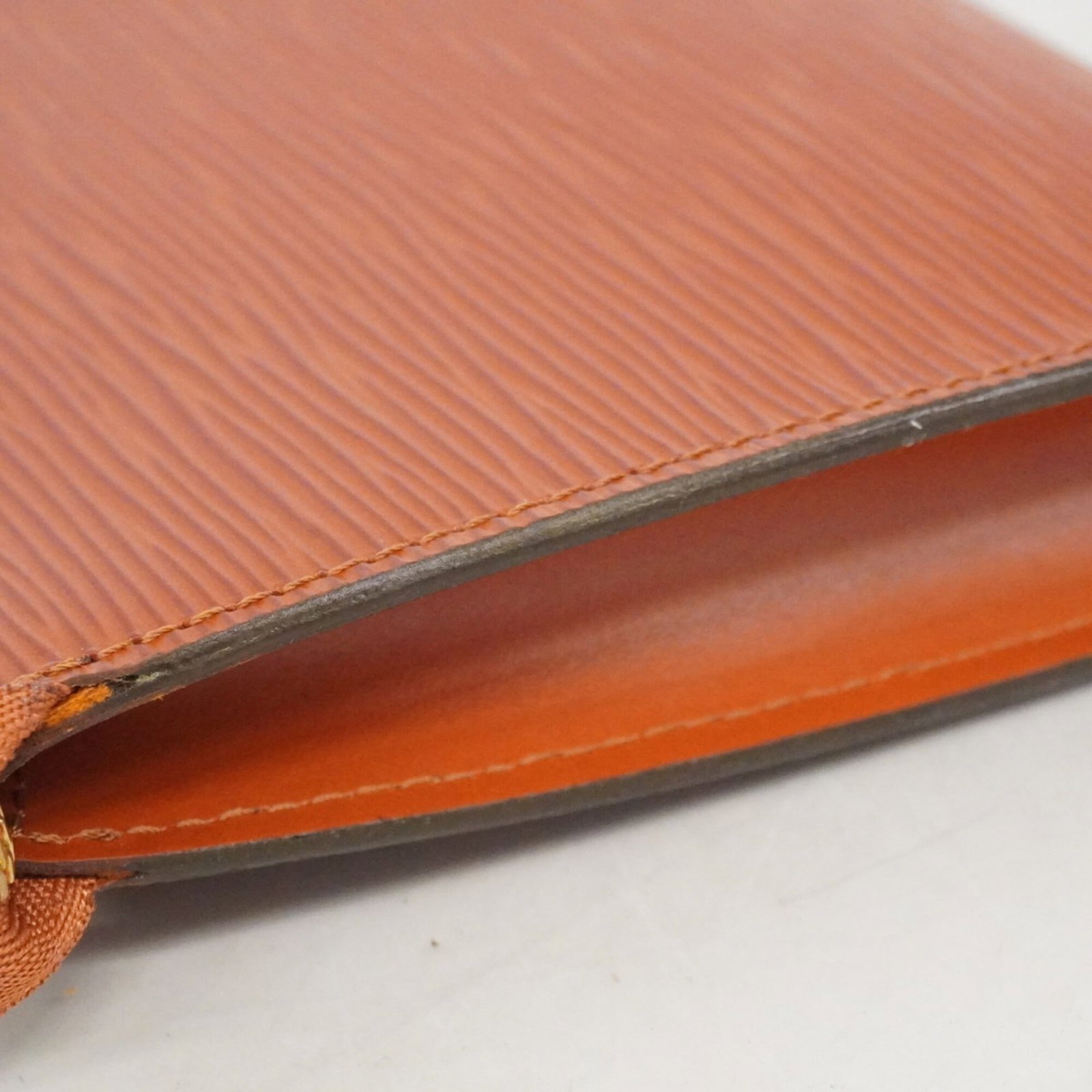 Louis Vuitton Pouch - 8