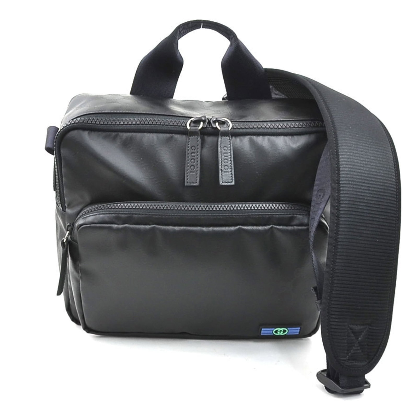 Gucci Shoulder Bag Pvc: Gucci Shoulder Bag Pvc This Gucci shoulder bag features a sleek PVC design in black. With its classic shape and durable material, it remains a stylish accessory for everyday use. In very good