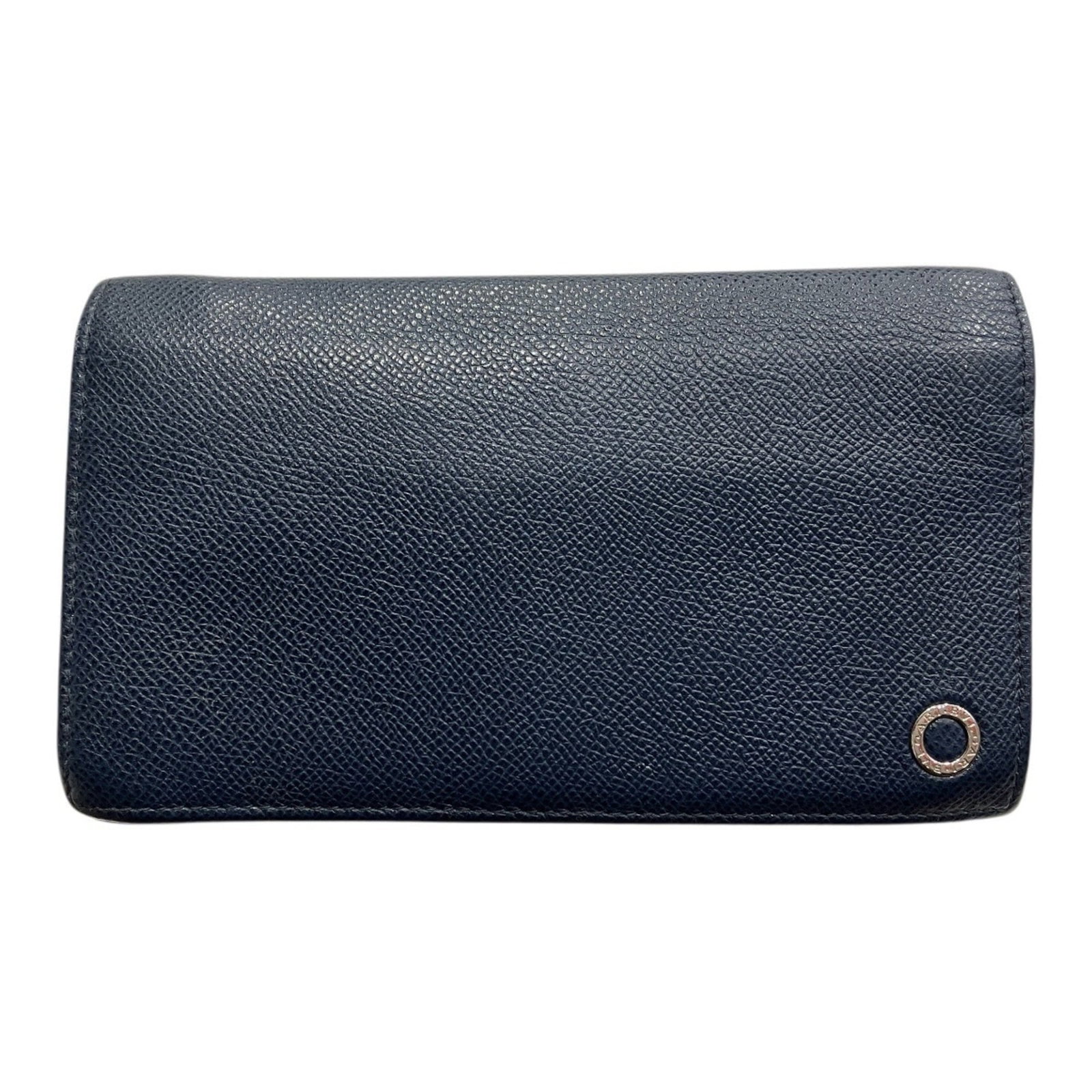 Bvlgari Long Wallet (Bi-Fold) Leather: Bvlgari Long Wallet (Bi-Fold) Leather Navy Bvlgari Long Wallet (Bi-Fold) Leather for Men and Women. This pre-owned bi-fold leather wallet features a classic design with a 17.5cm x 10cm x 2cm size, mak