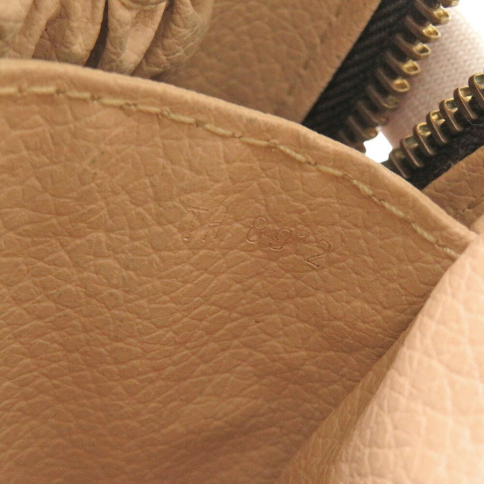 Louis Vuitton Pouch Monogram - 10