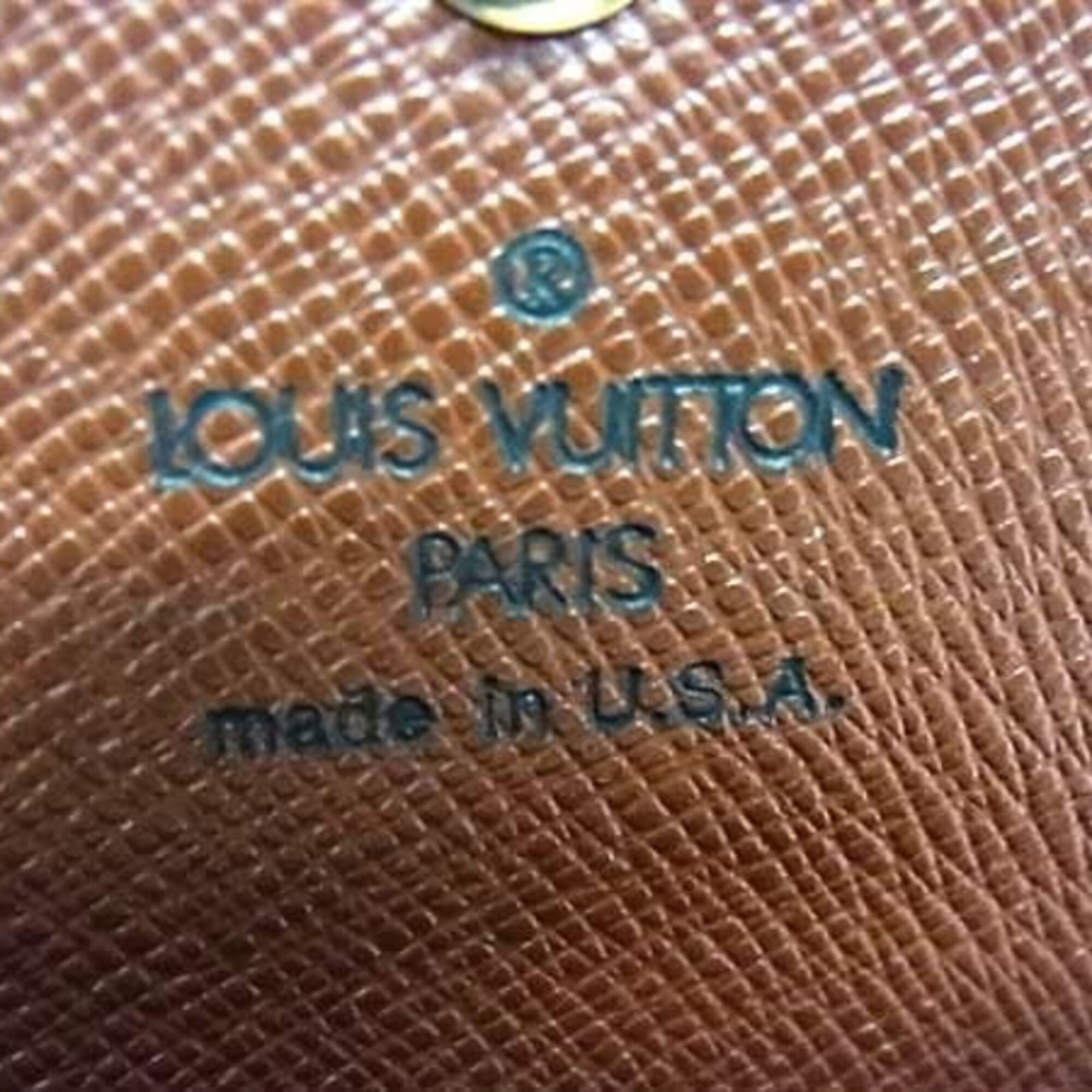 Louis Vuitton Keycase Monogram - 4
