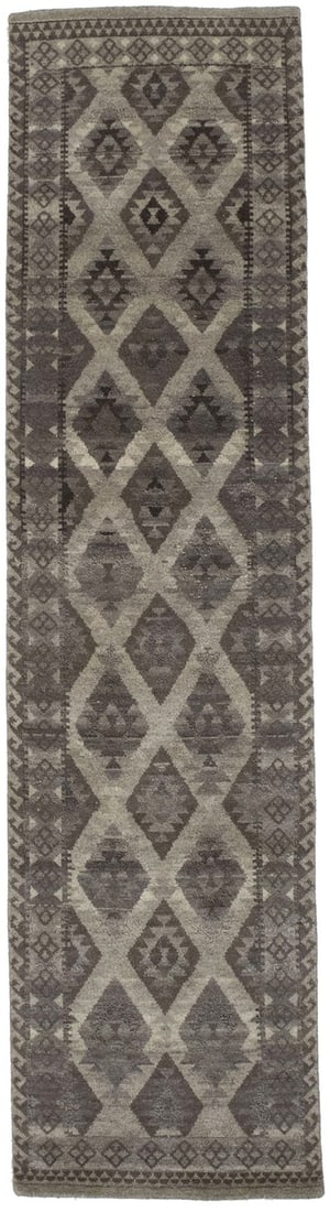 Strict geometric modern design rug for hallway carpet: Strict geometric modern design rug for hallway carpet The Strict Geometric Modern Design Rug is a unique and functional addition for your hallway. Its hand-knotted wool construction provides excellent