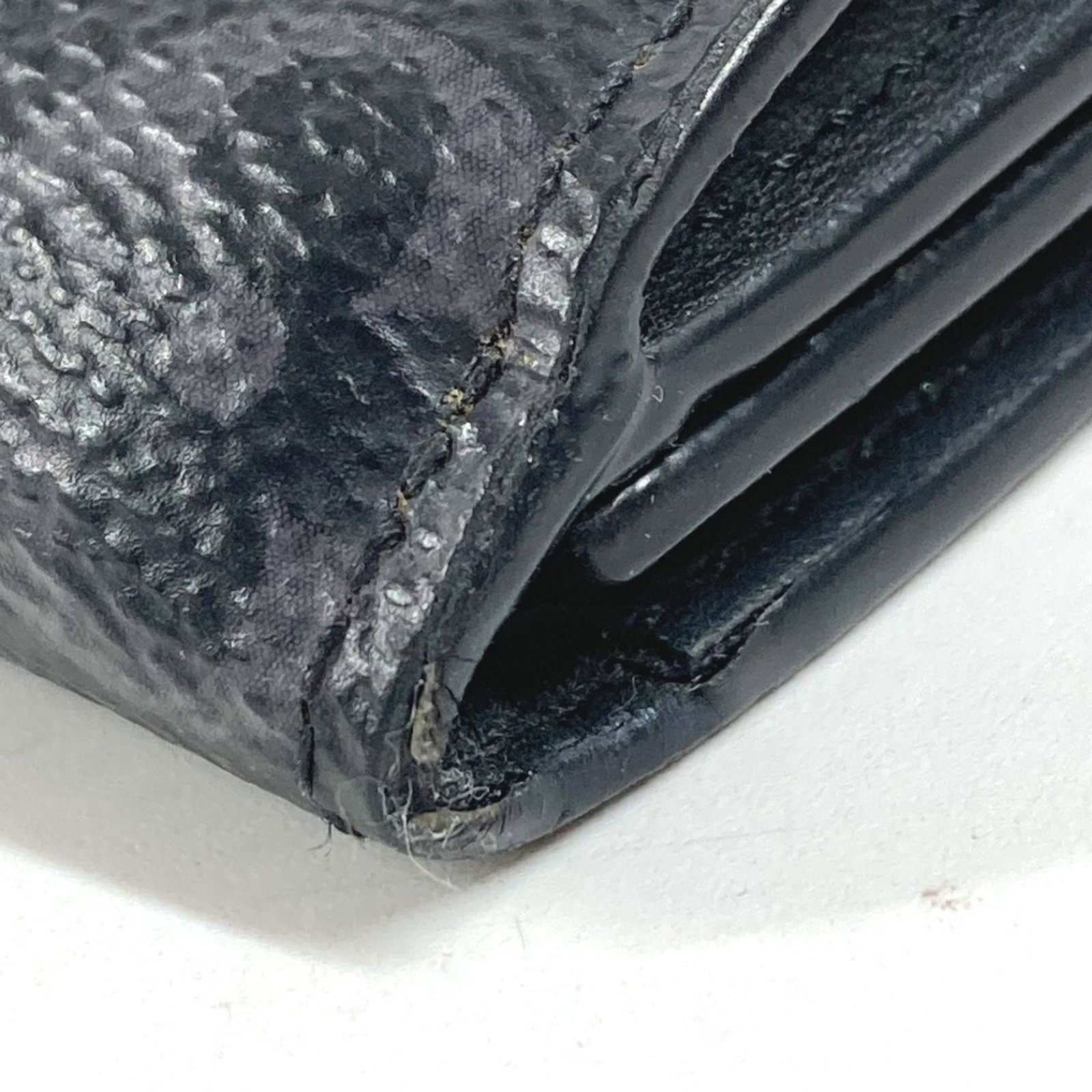Louis Vuitton Wallet (Tri-Fold) Monogram Eclipse Canvas - 6