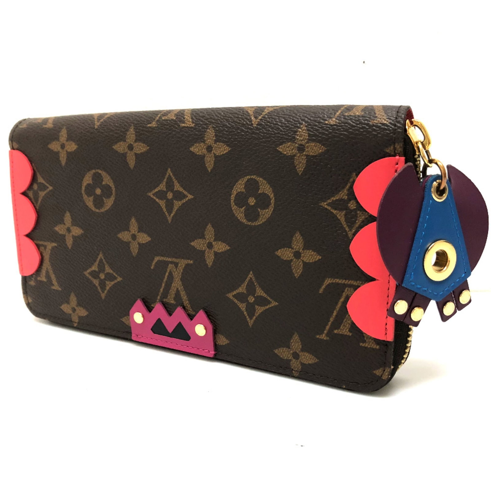 Louis Vuitton Long Wallet (Bi-Fold) Other: Louis Vuitton Long Wallet (Bi-Fold) Other Brown Louis Vuitton Long Wallet (Bi-Fold) in very good condition, featuring a classic bi-fold design with some traces of usage and minor scratches. The wallet