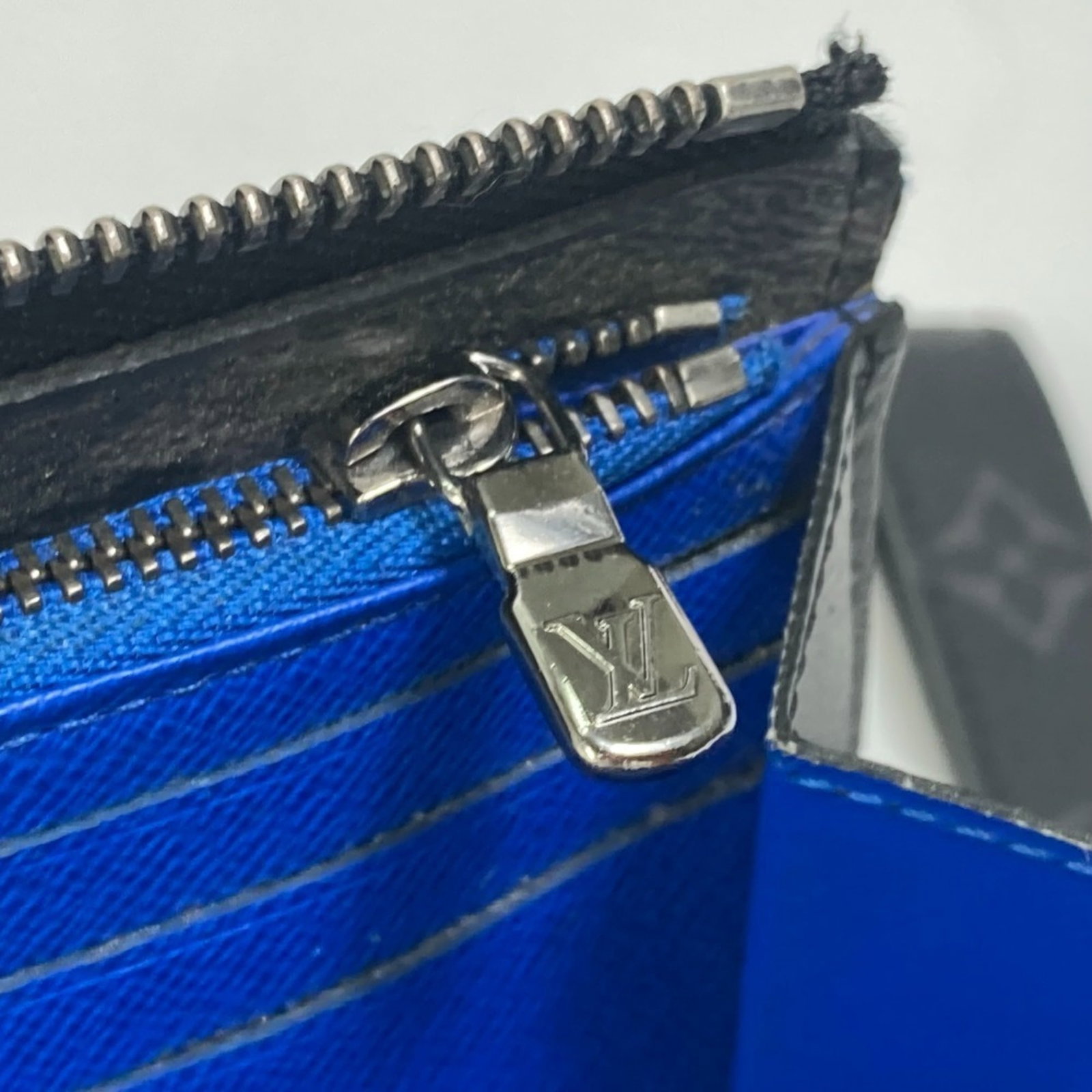 Louis Vuitton Long Wallet (Bi-Fold) Monogram Eclipse - 13