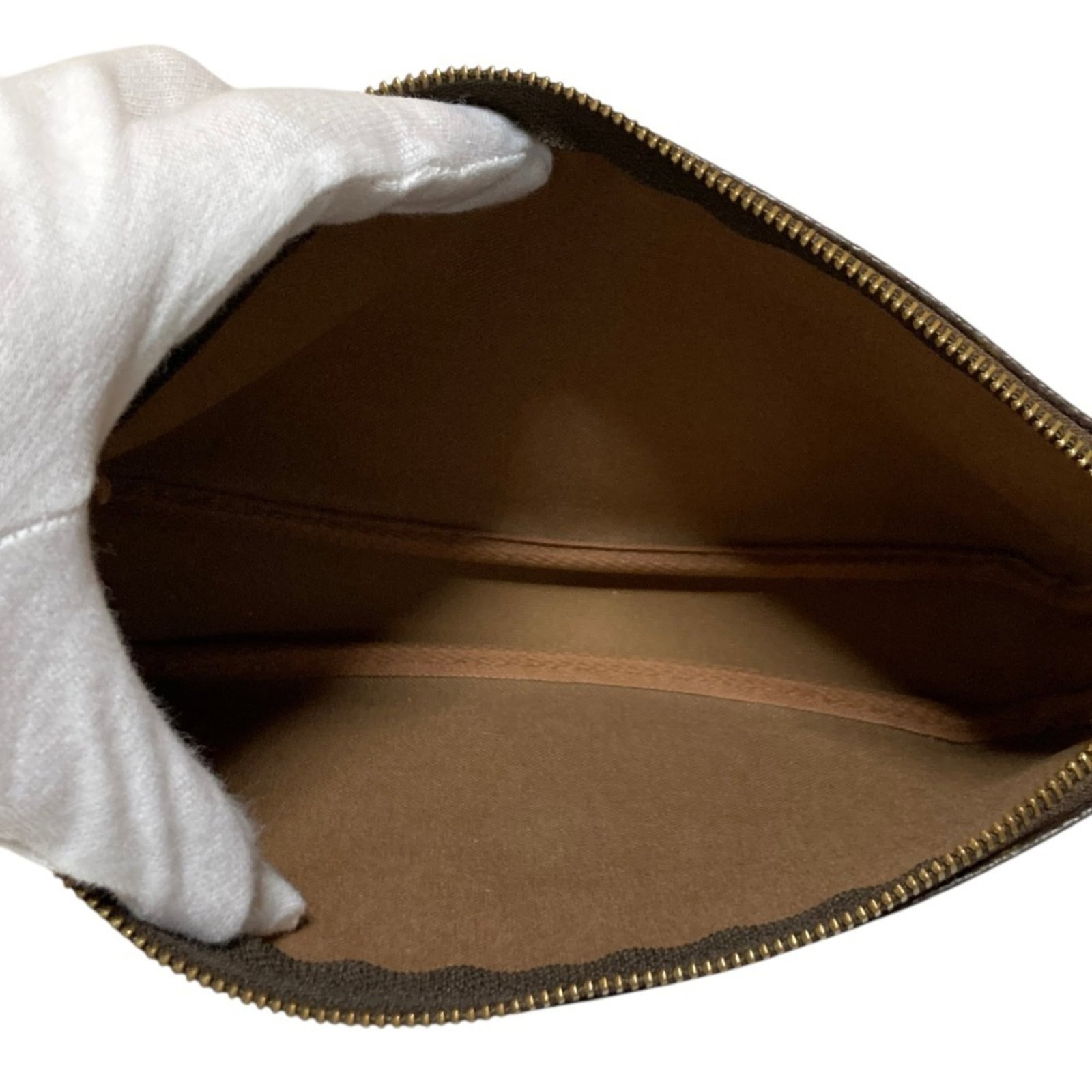 Louis Vuitton Pouch Monogram - 5