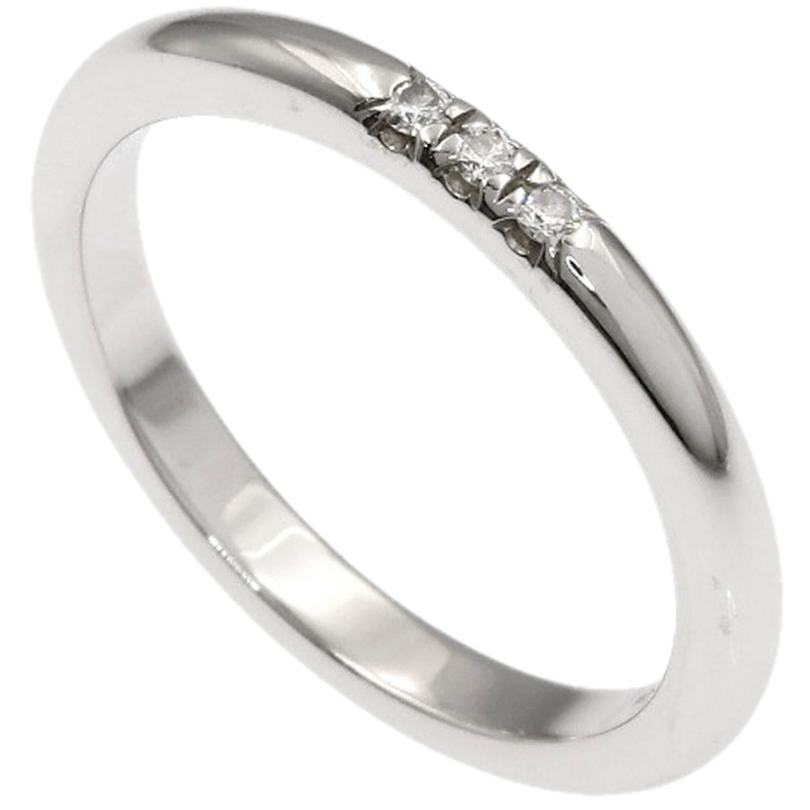 Tiffany Band Ring Platinum 950: Tiffany Band Ring Platinum 950 Platinum 950 band ring from Tiffany features a high-karat metal construction and a classic design. The ring has some minor scratches and dirt, but remains in very good c