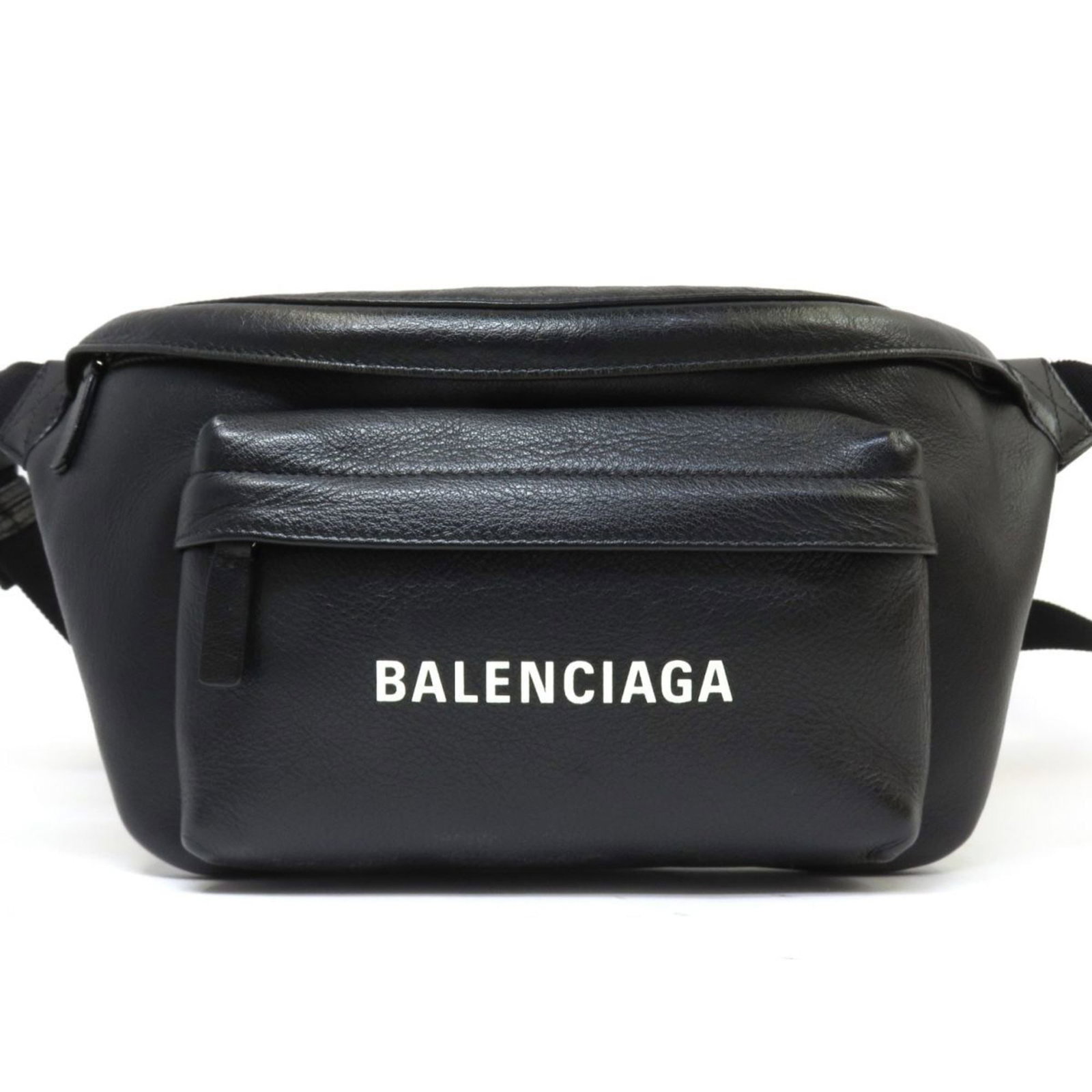 Balenciaga Sling Bag: Balenciaga Sling Bag Black Balenciaga Sling Bag in mint condition with dimensions 17cm x 31cm x 7cm. This like-new used item boasts sleek design and premium materials, making it a stylish accessory