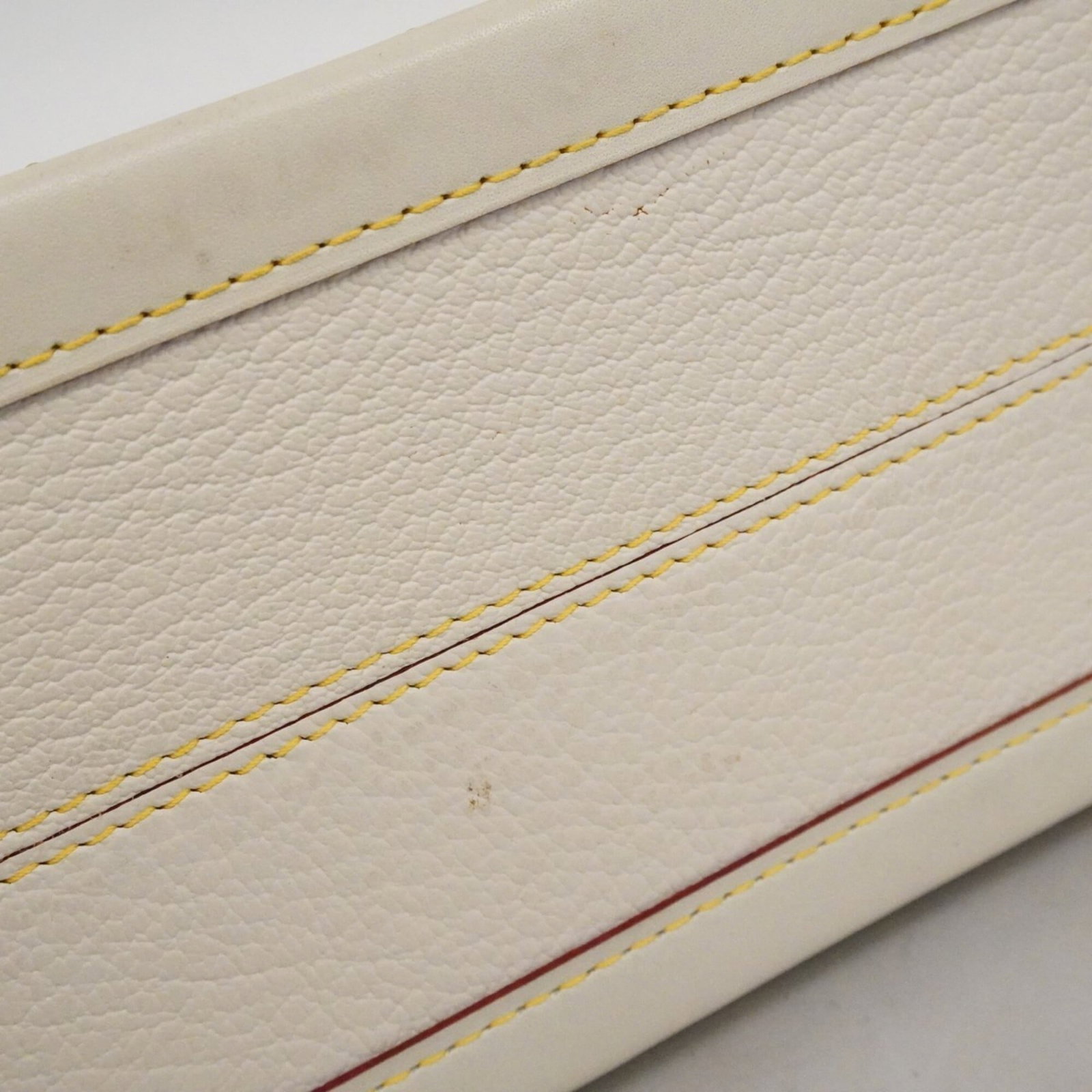 Louis Vuitton Handbag - 11