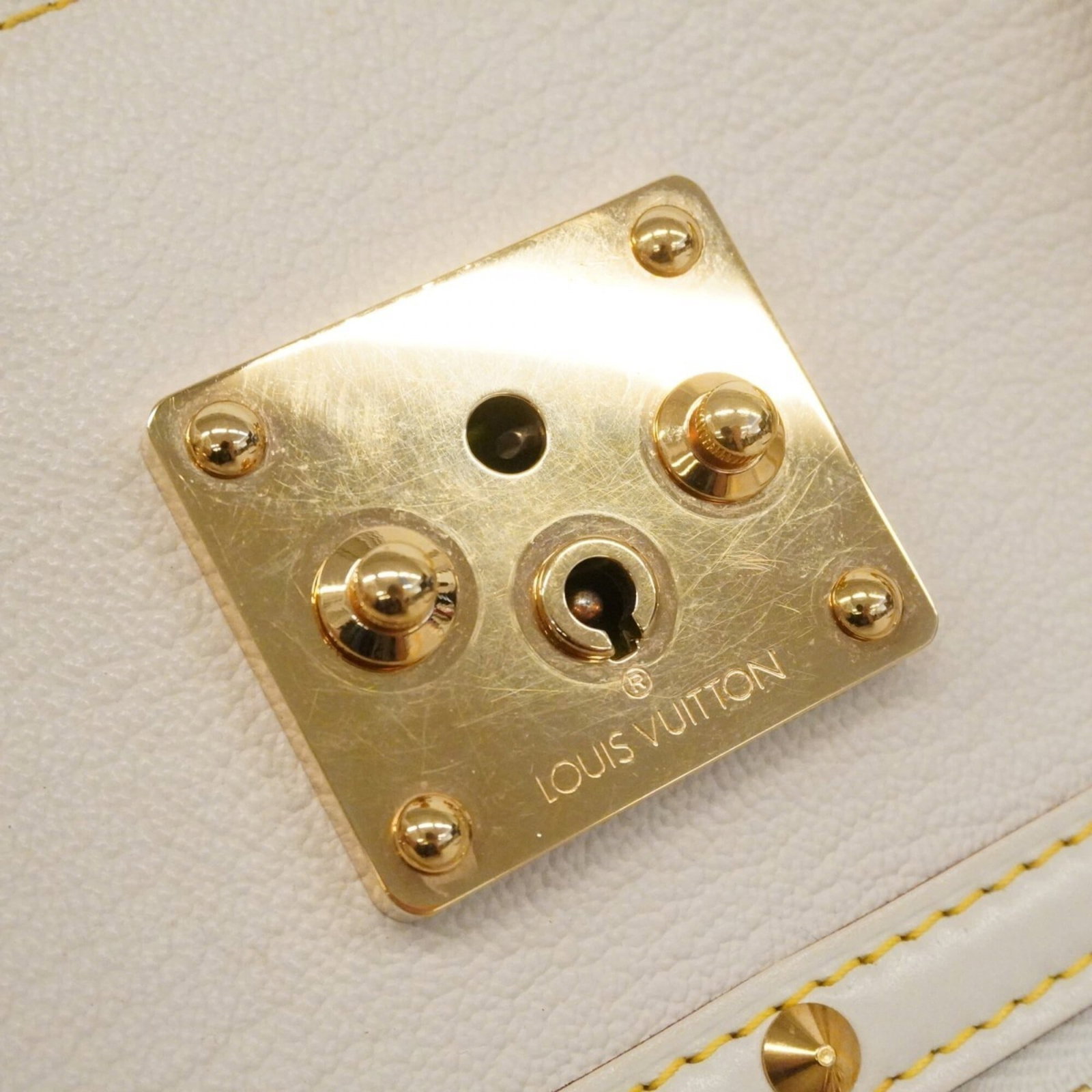 Louis Vuitton Handbag - 15