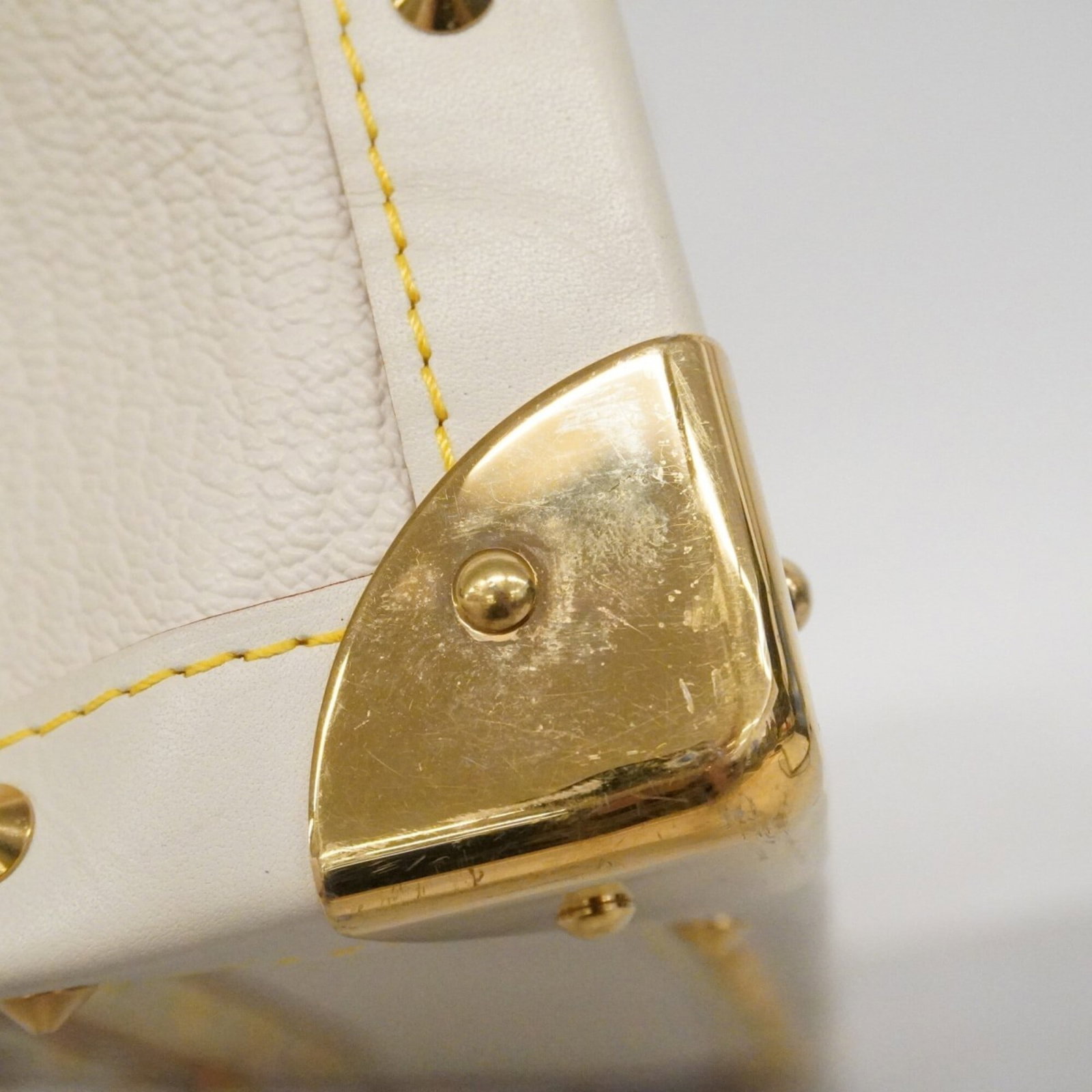 Louis Vuitton Handbag - 6