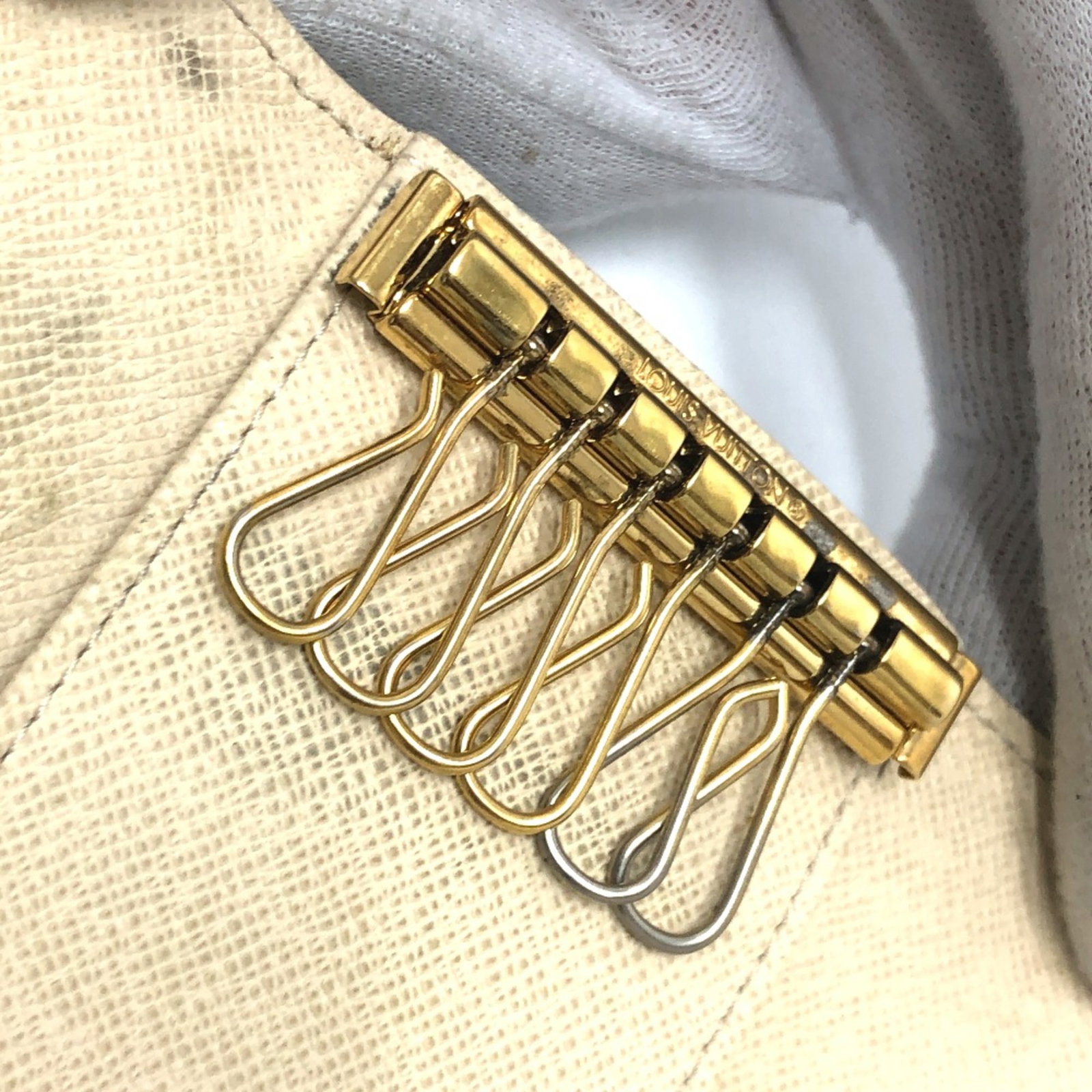 Louis Vuitton Keycase Other - 10
