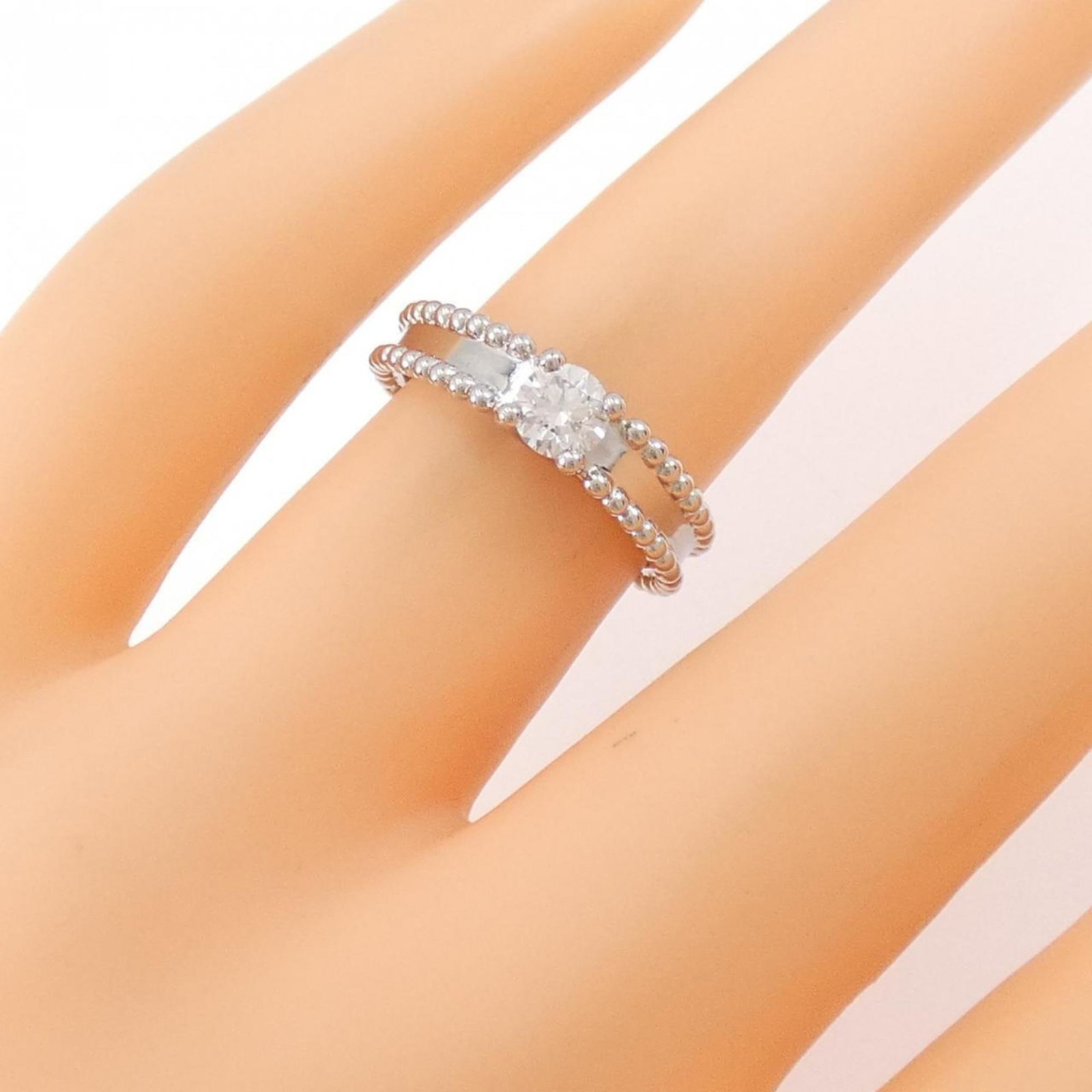Van Cleef & Arpels Engagement Ring - 5