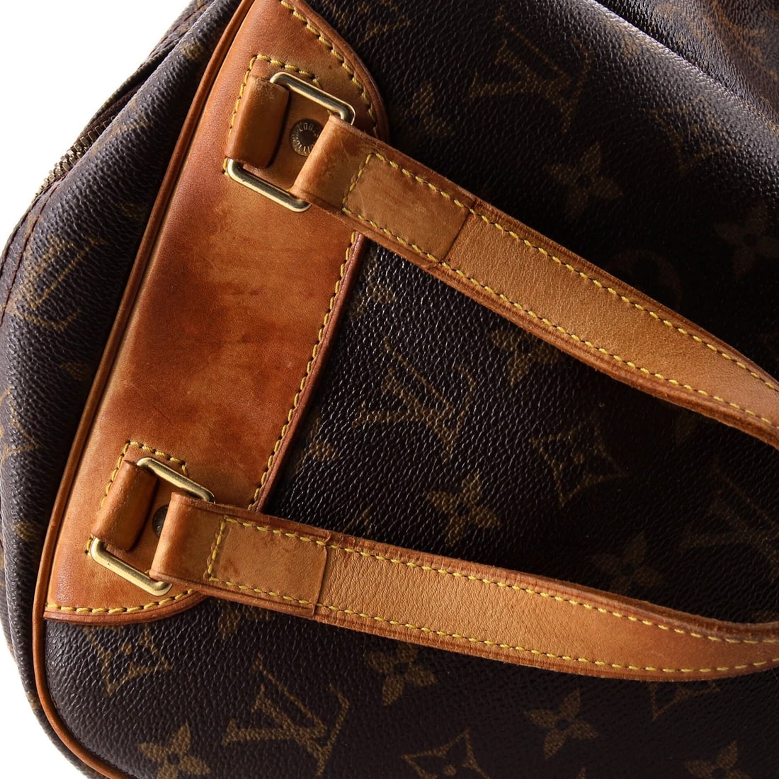Monogram Canvas Louis Vuitton Handbag Excursion - 8