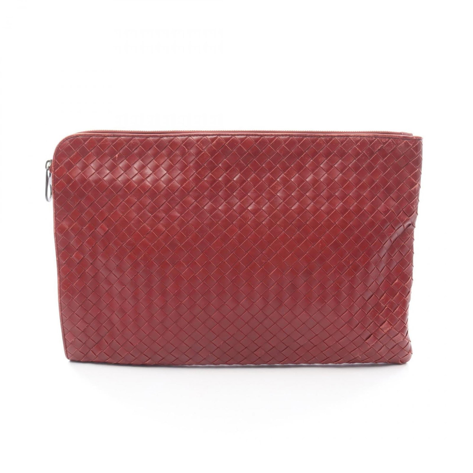 Bottega Veneta Clutch Bag Intrecciato: Bottega Veneta Clutch Bag Intrecciato The Bottega Veneta Clutch Bag Intrecciato boasts its iconic woven design in a bold red hue. With its classic size and timeless style, this clutch bag is perfect f