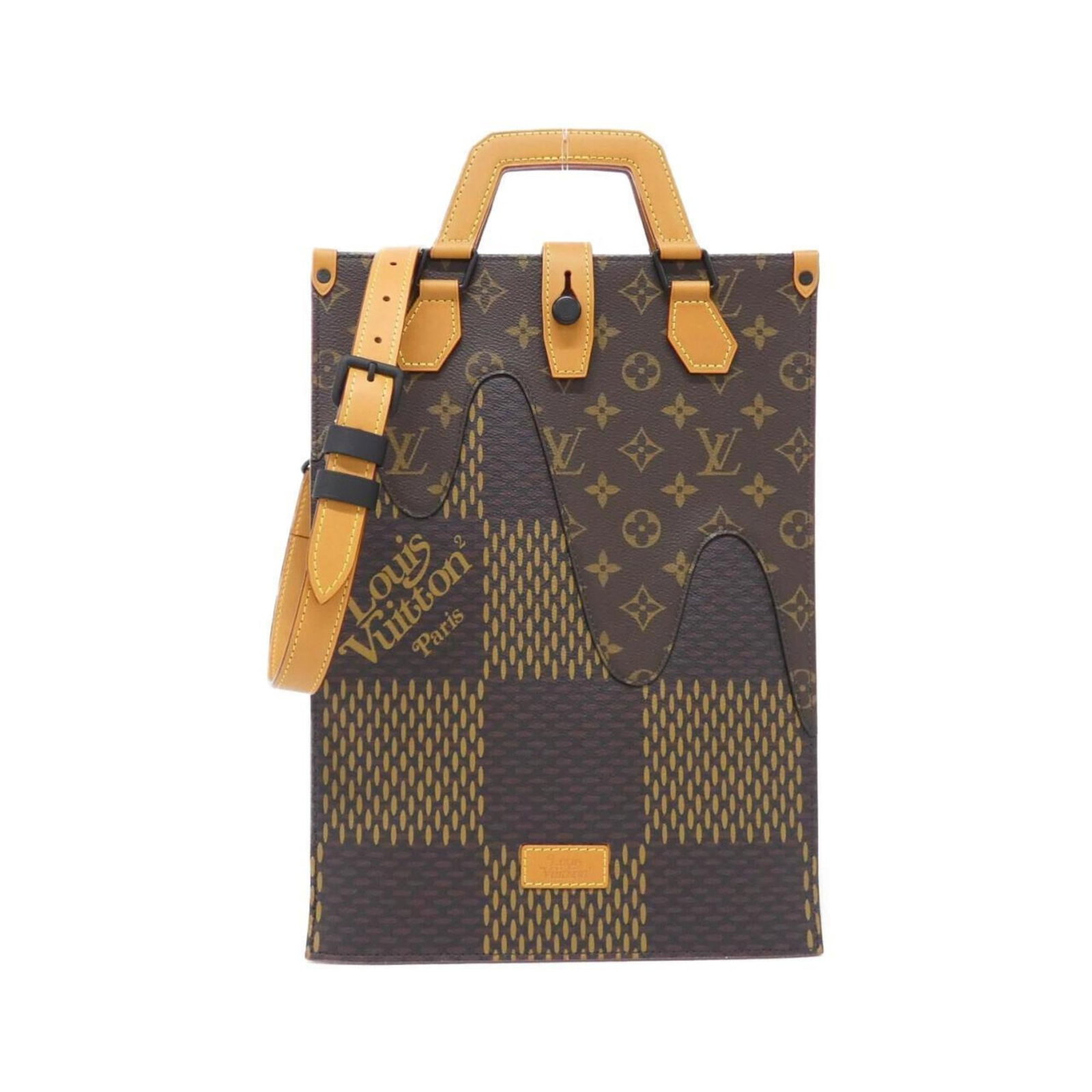 Louis Vuitton Handbag Coated Canvas: Louis Vuitton Handbag Coated Canvas Damier Canvas and Ebene colors create a unique look in this Louis Vuitton Handbag Coated Canvas. The bag's coated canvas material provides durability, while its
