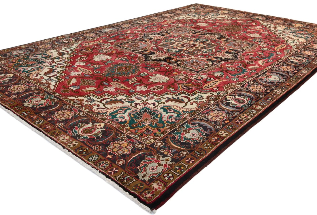 Handmade Red Wool Tribal Oriented Carpet - 6