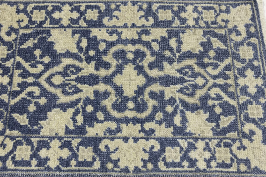 Rug Small Transitional Carpet - 8